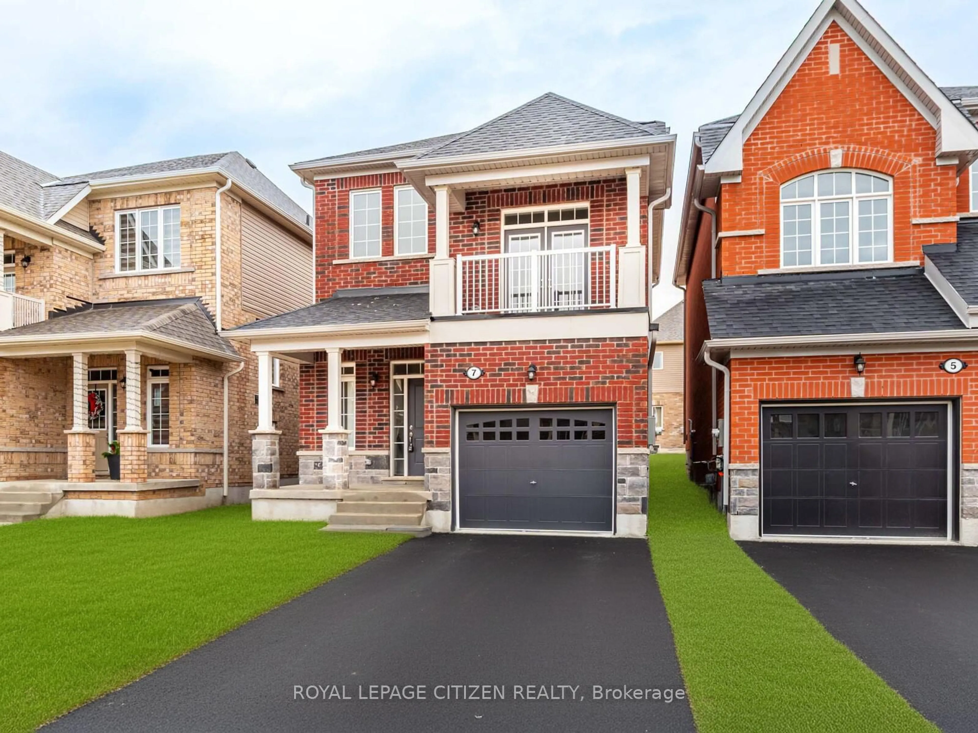 Home with brick exterior material, street for 7 Wayne Allison Dr, Georgina Ontario L0E 1R0