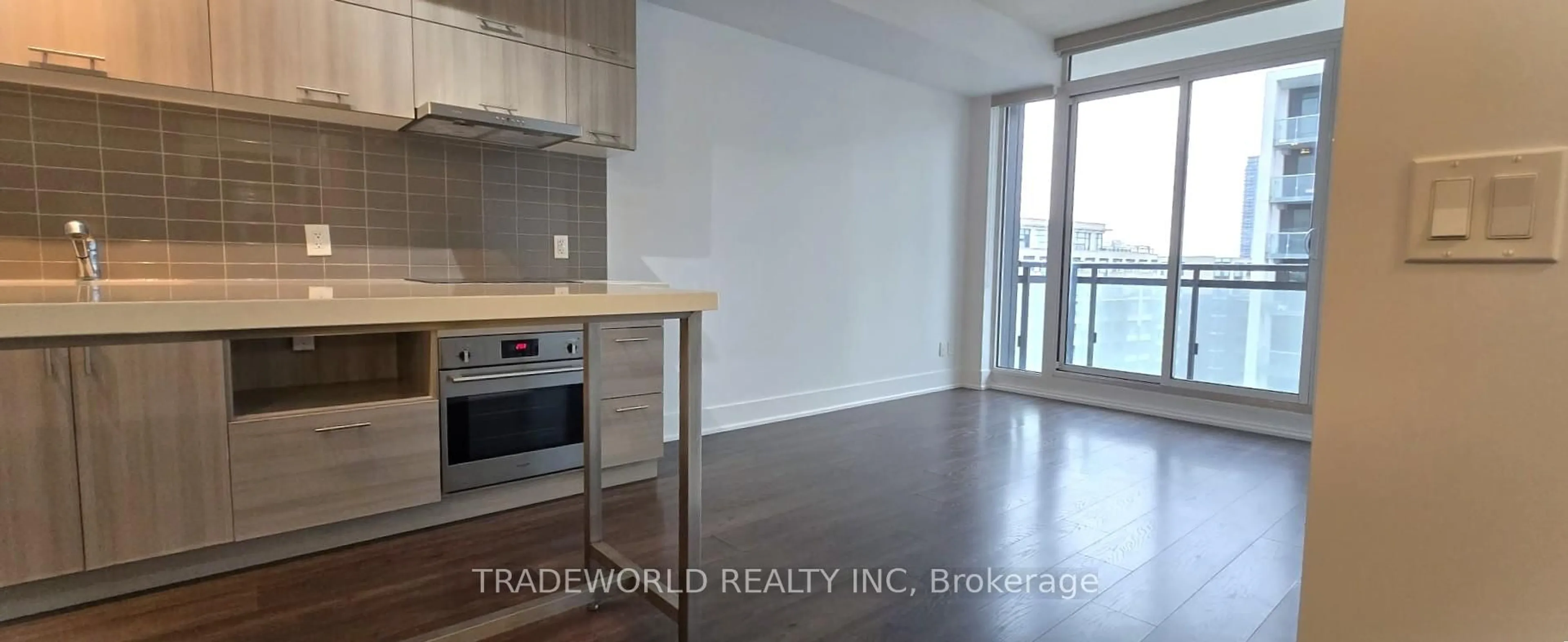 Unknown for 8081 Birchmount Rd #913, Markham Ontario L6G 0G5