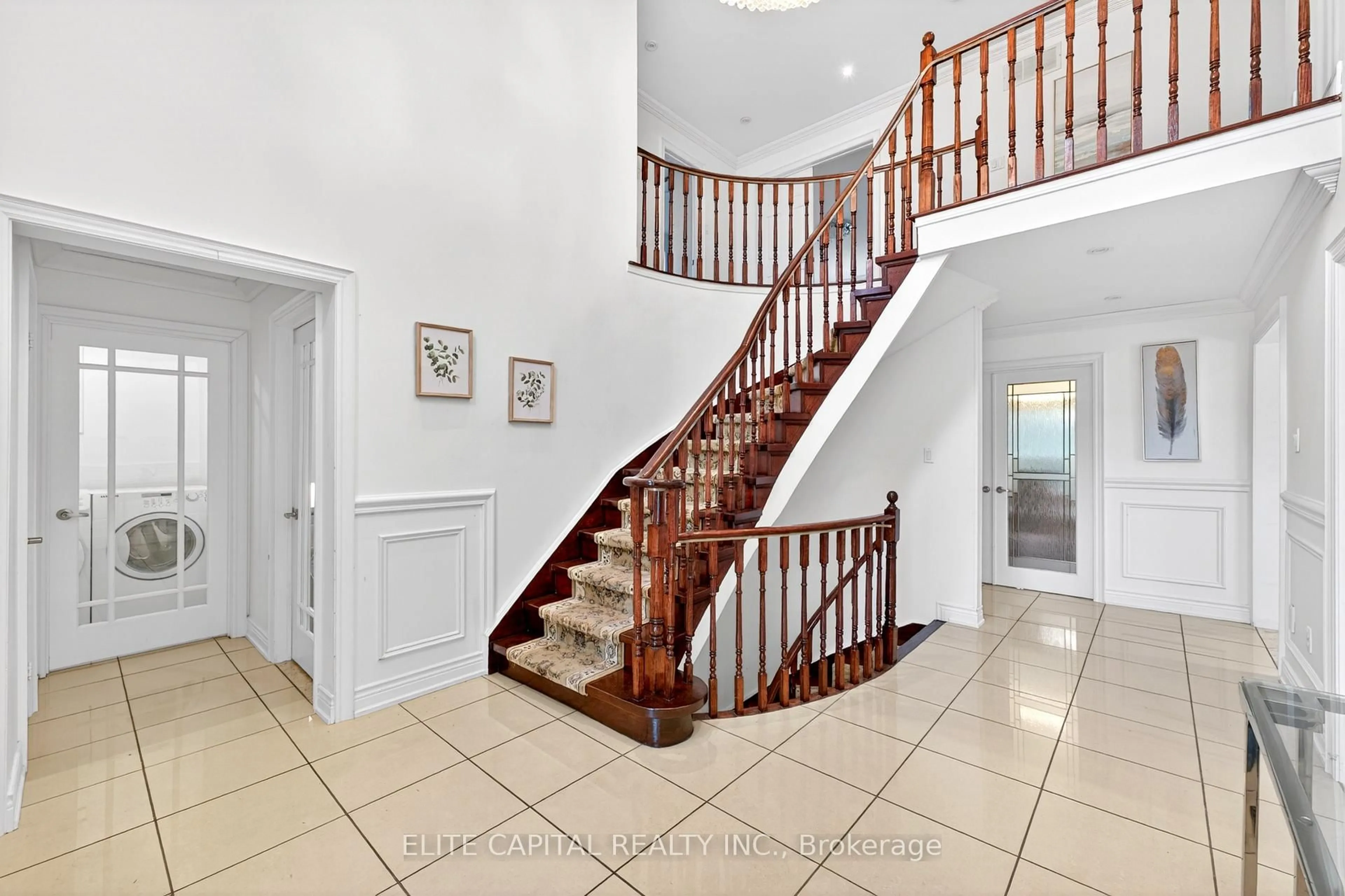 Unknown for 100 Bernard Ave, Richmond Hill Ontario L4C 9Z5