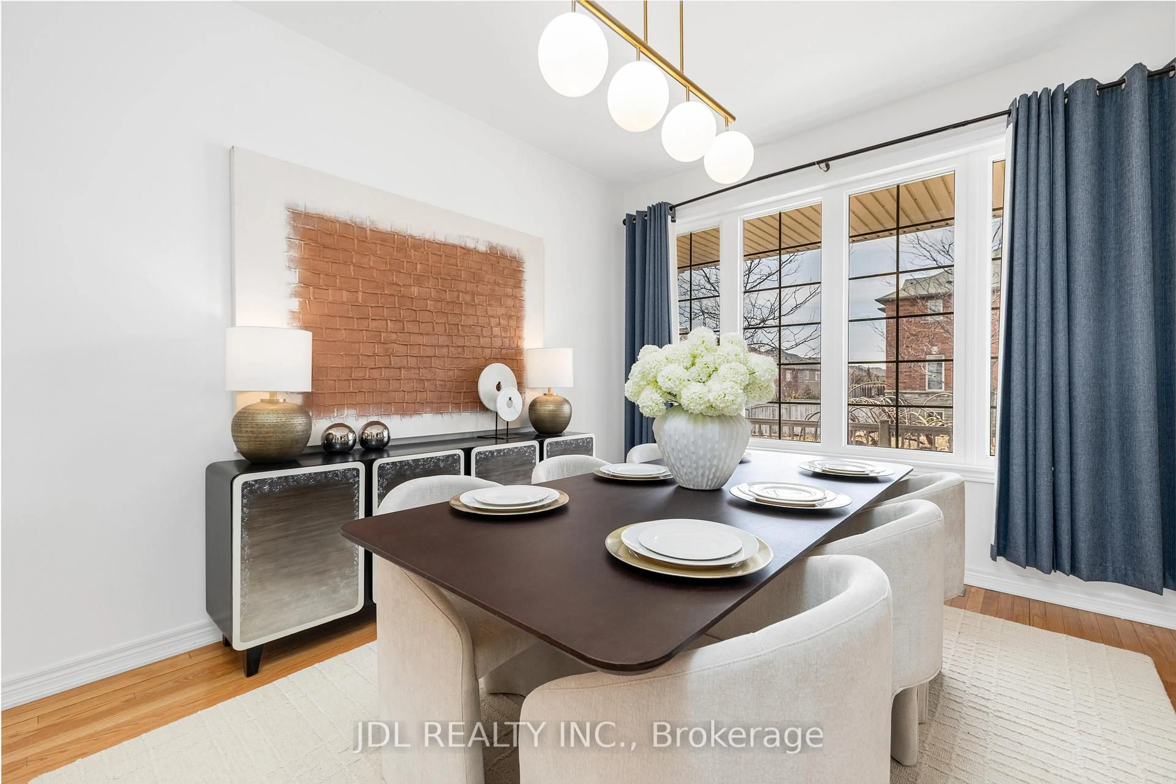 Dining room, ceramic/tile floor for 3 Mansard Dr, Richmond Hill Ontario L4E 0L8