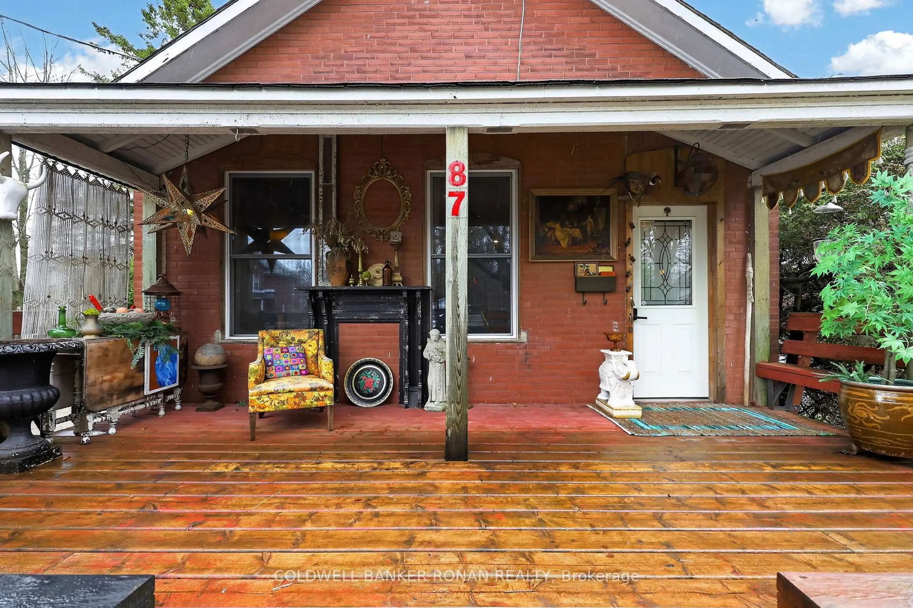 Unknown for 87 Wellington St, New Tecumseth Ontario L9R 1G7