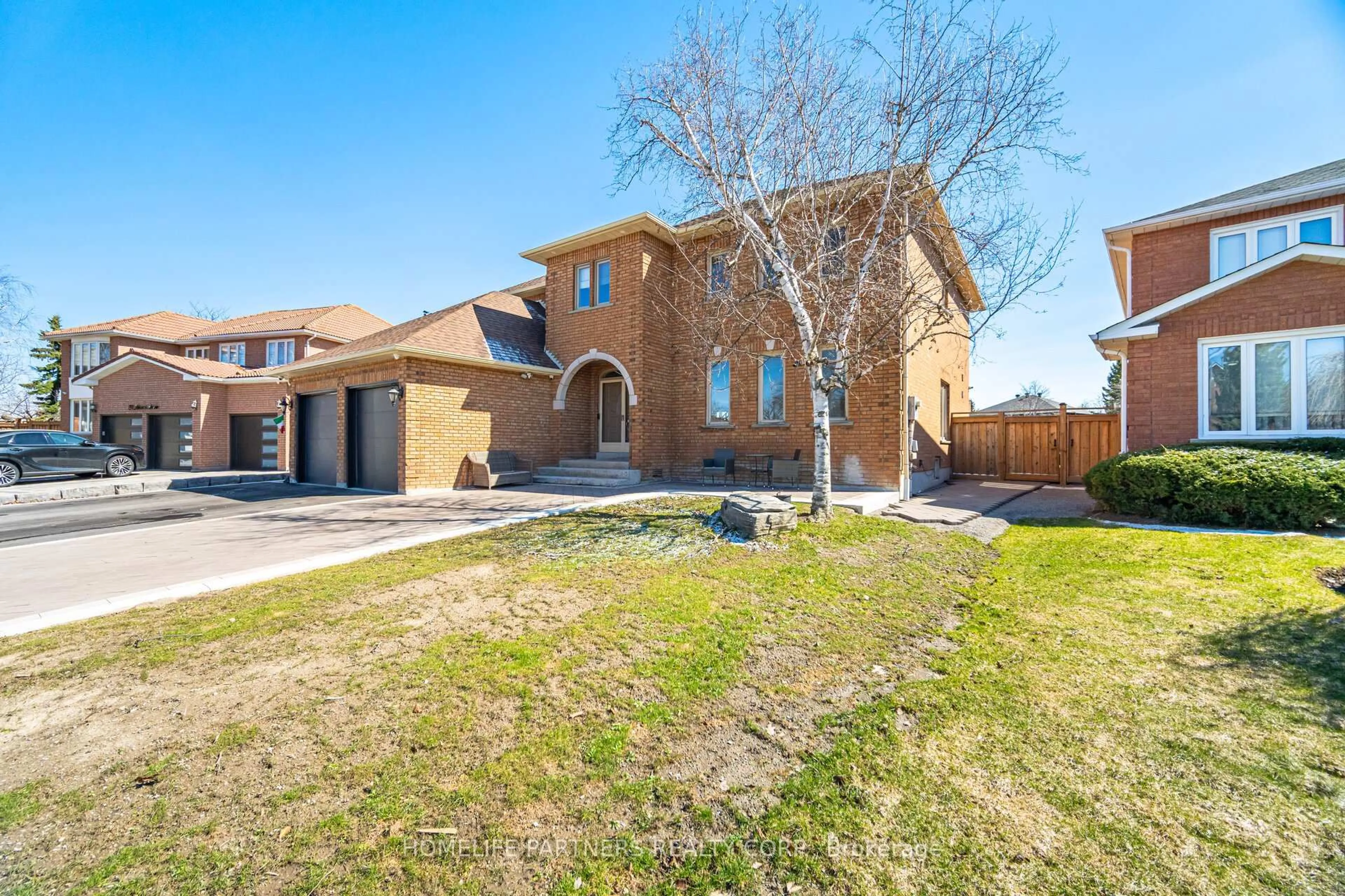 Home with brick exterior material, street for 27 Marconi Ave, Vaughan Ontario L4L 7A6