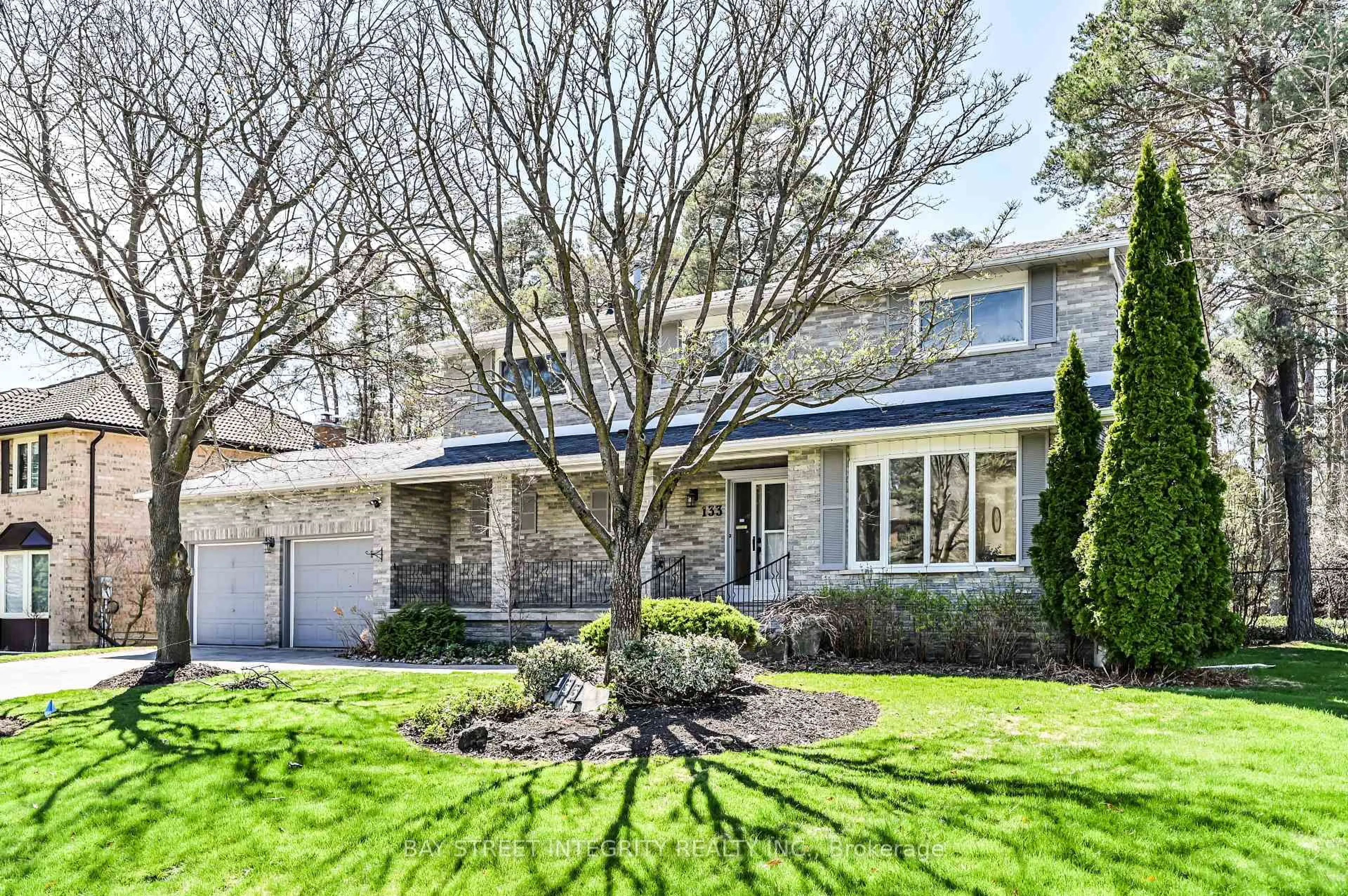 Home with brick exterior material, street for 133 Coons Rd, Richmond Hill Ontario L4E 2M9