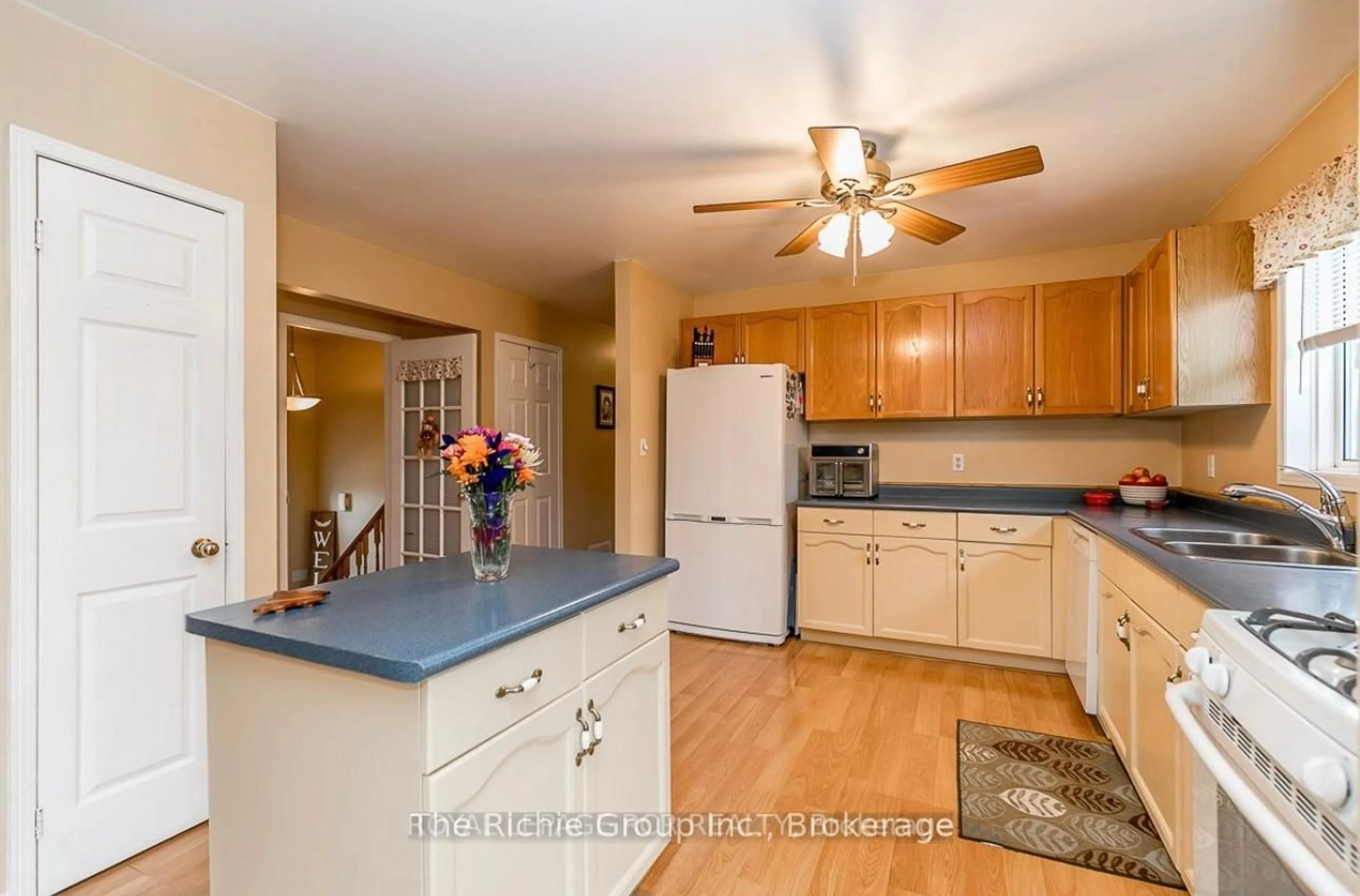 Unknown for 9375 County Rd 1 Rd, Adjala-Tosorontio Ontario L0N 1P0