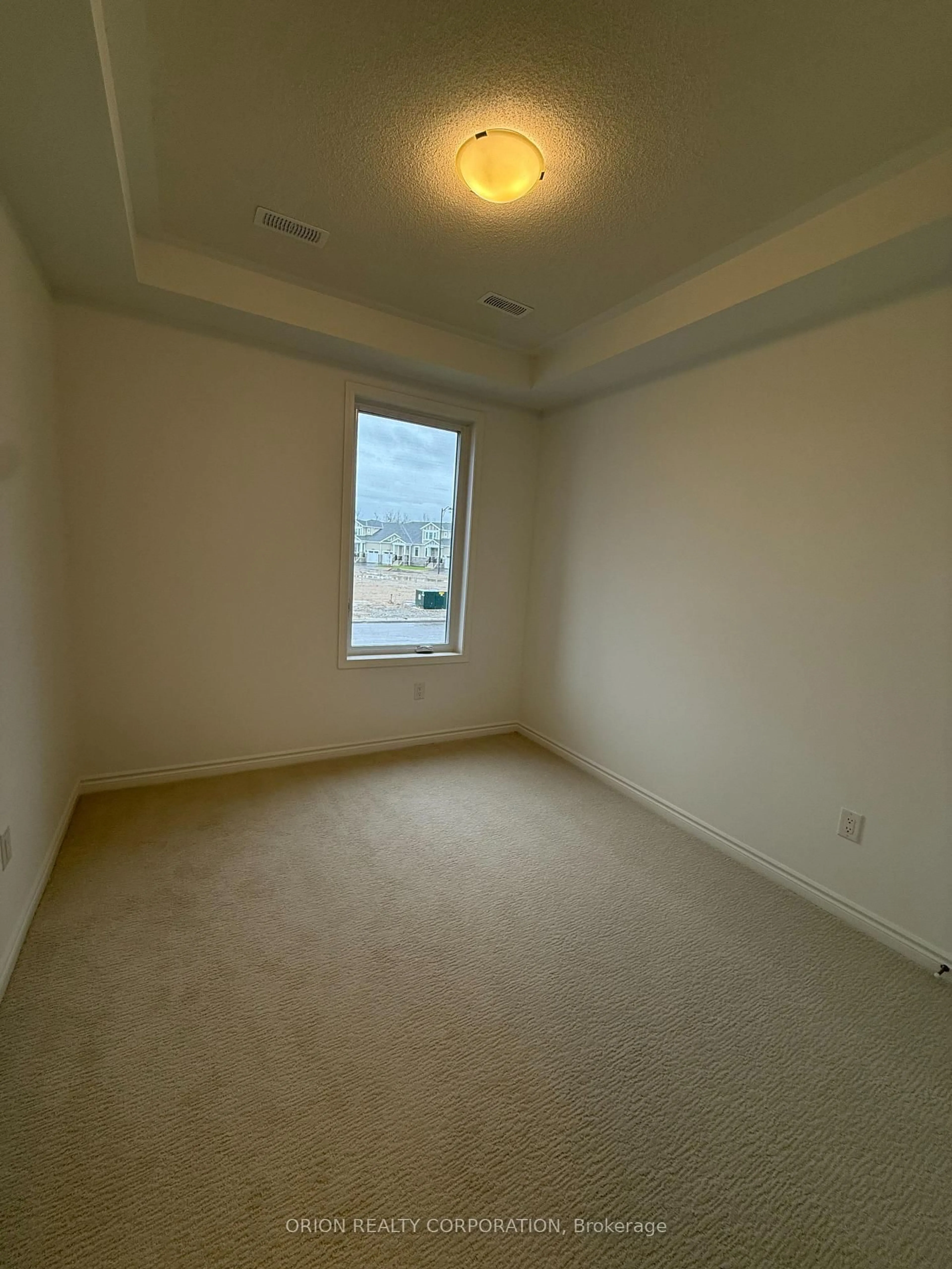 A pic of a room for 712 Keast Pl, Innisfil Ontario L9S 0S9