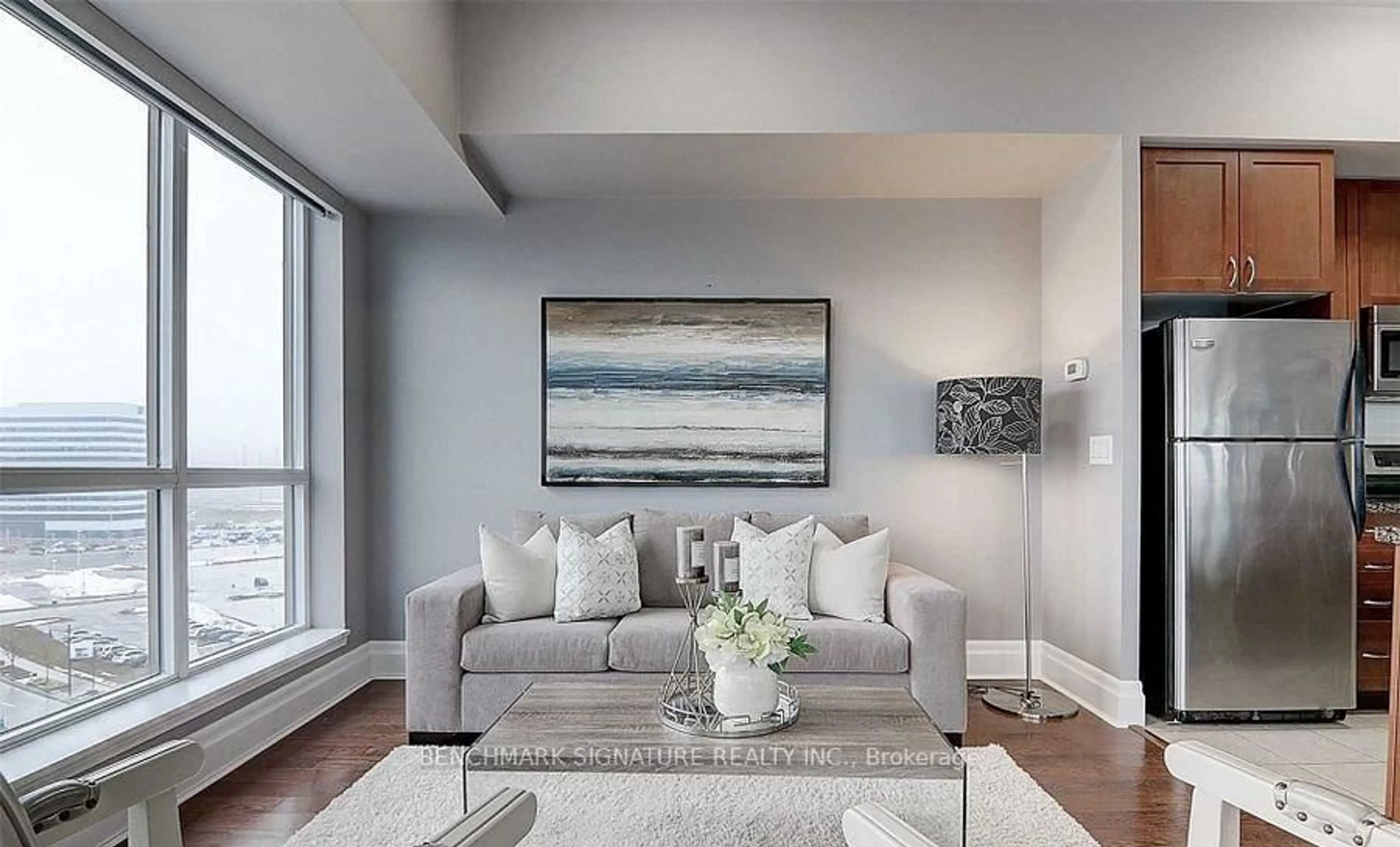 Living room with furniture, unknown for 1 Upper Duke Cres #901, Markham Ontario L6G 0B6