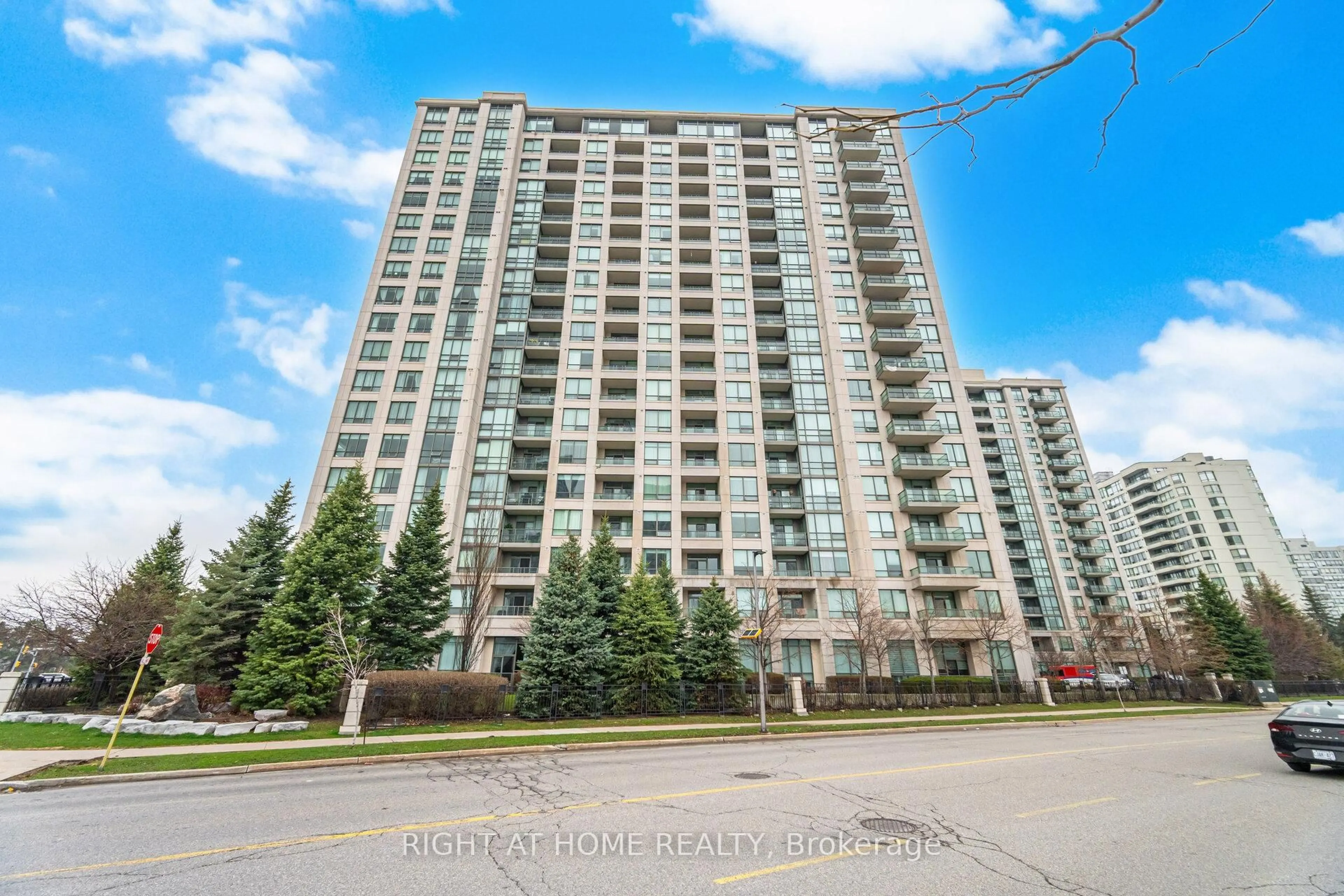 Unknown for 88 Promenade Circ #1010, Vaughan Ontario L4J 9A4