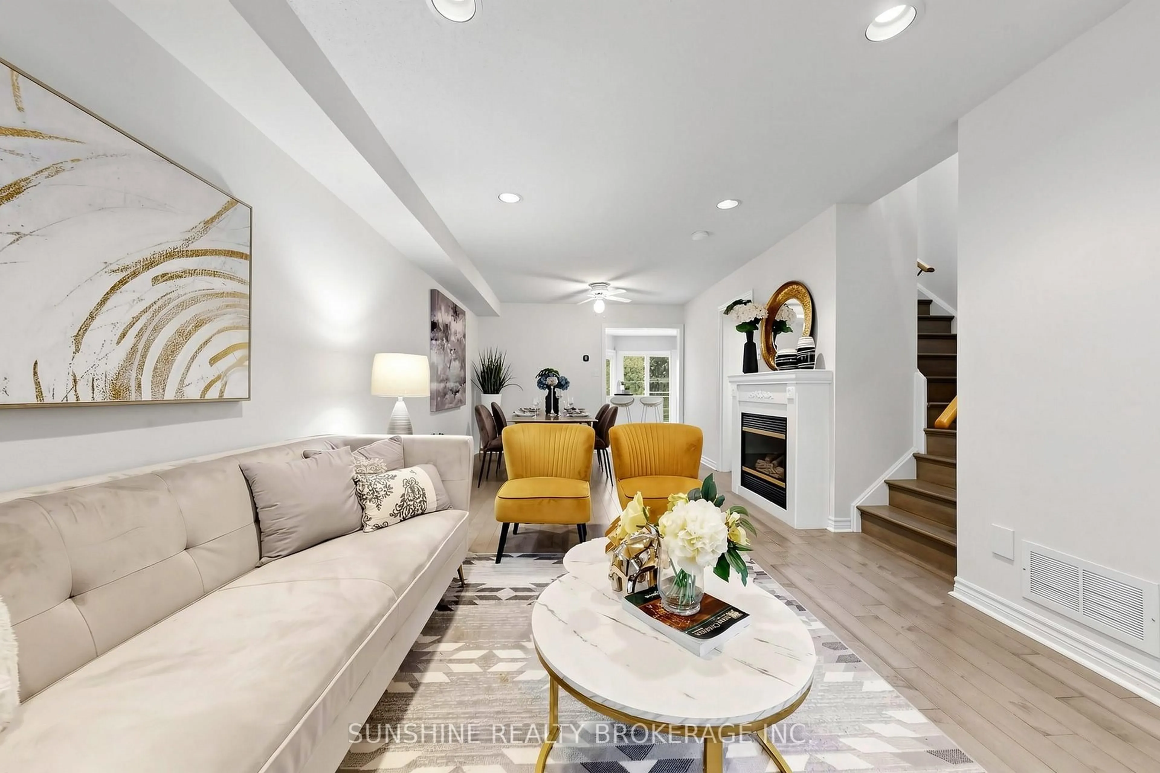 Living room with furniture, unknown for 143 Milliken Meadows Dr, Markham Ontario L3R 0V7