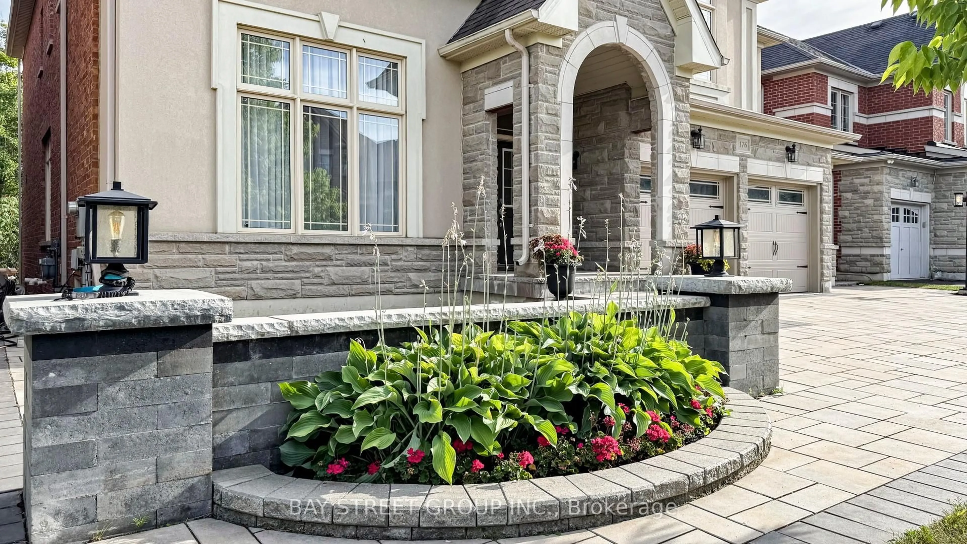 Unknown for 176 Upper Post Rd, Vaughan Ontario L6A 4J9