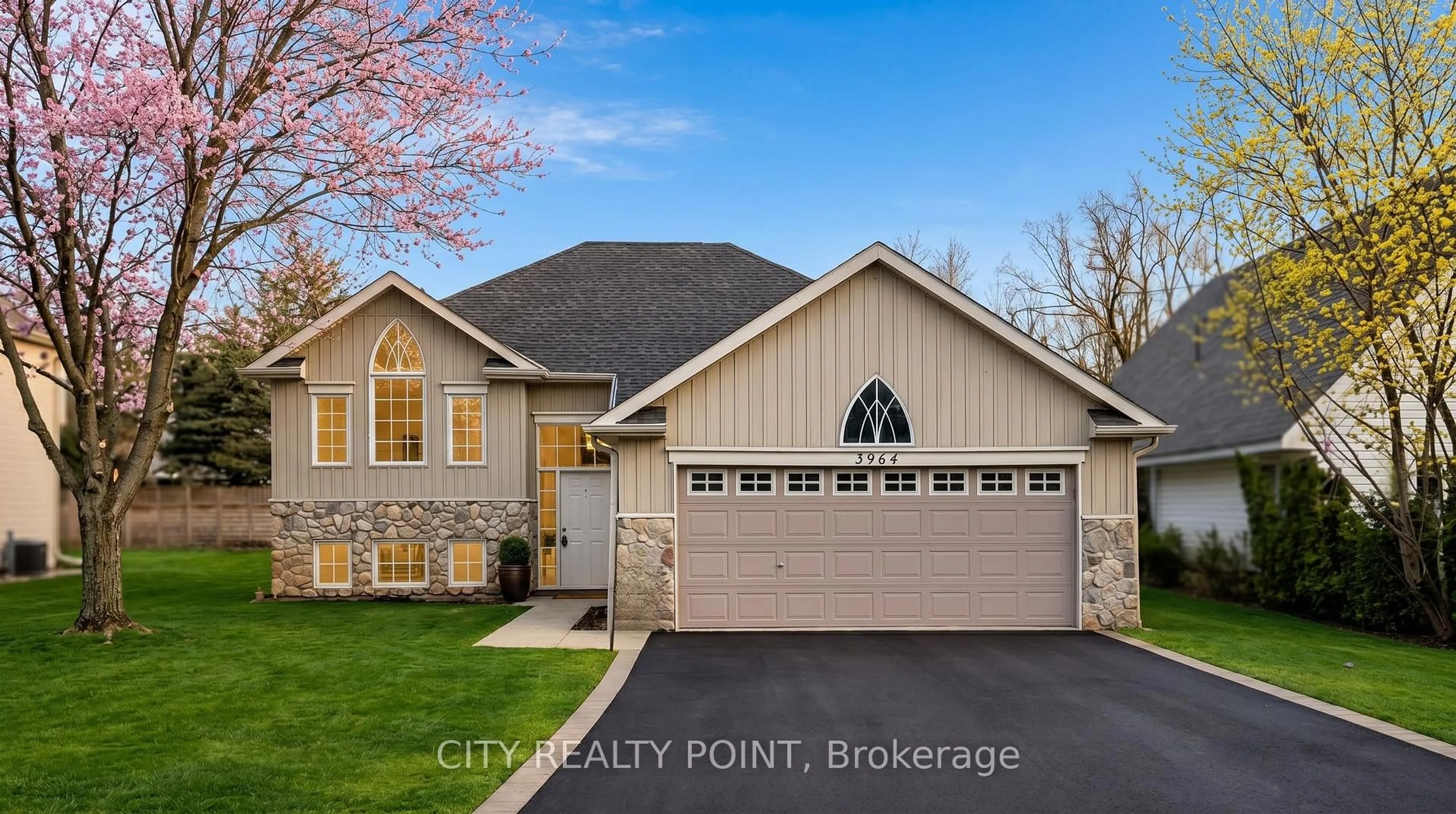 Unknown for 3964 Alcina Ave, Innisfil Ontario L9S 2M1