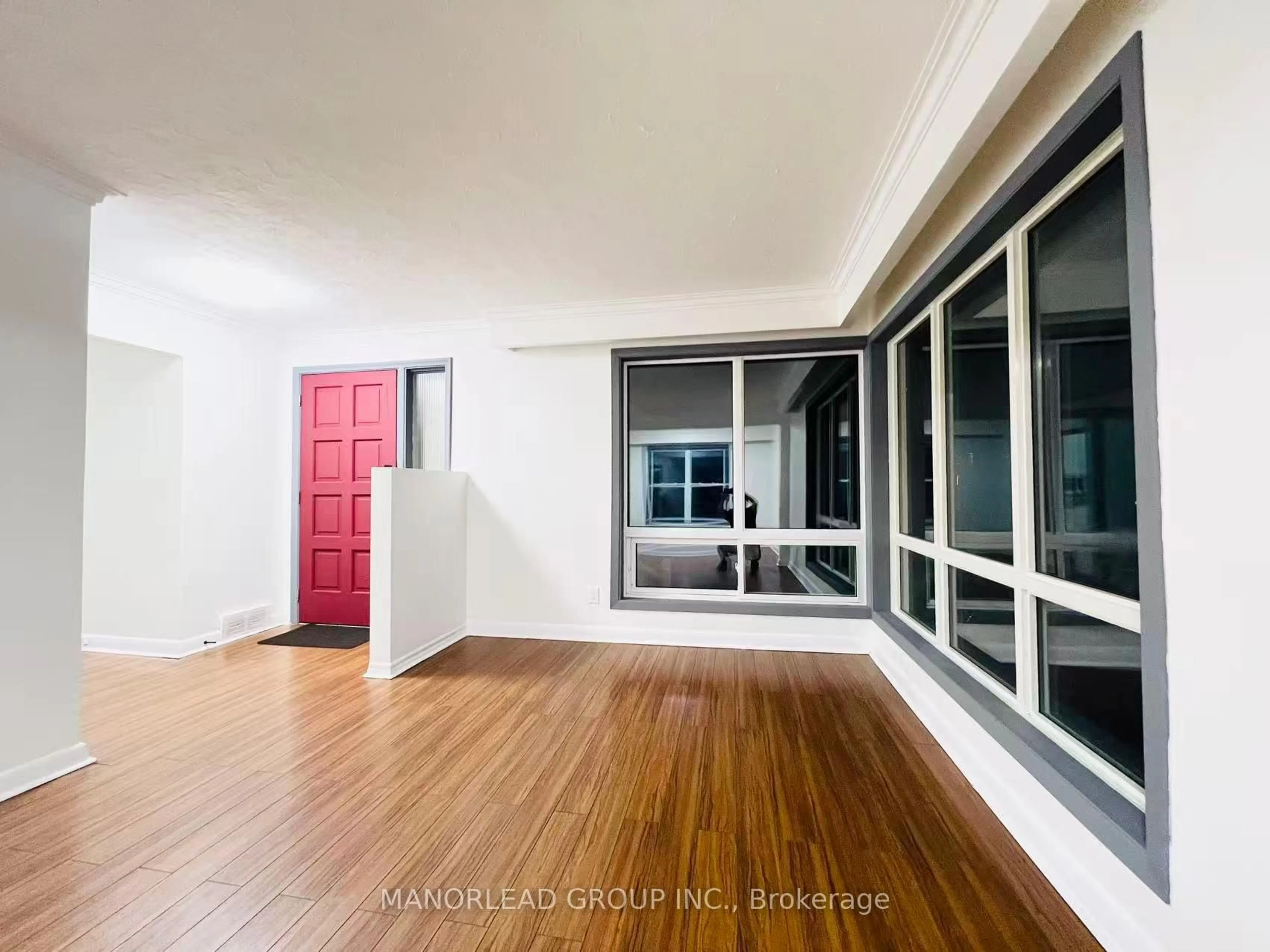 A pic of a room for 90 Rockport Cres, Richmond Hill Ontario L4C 2L8