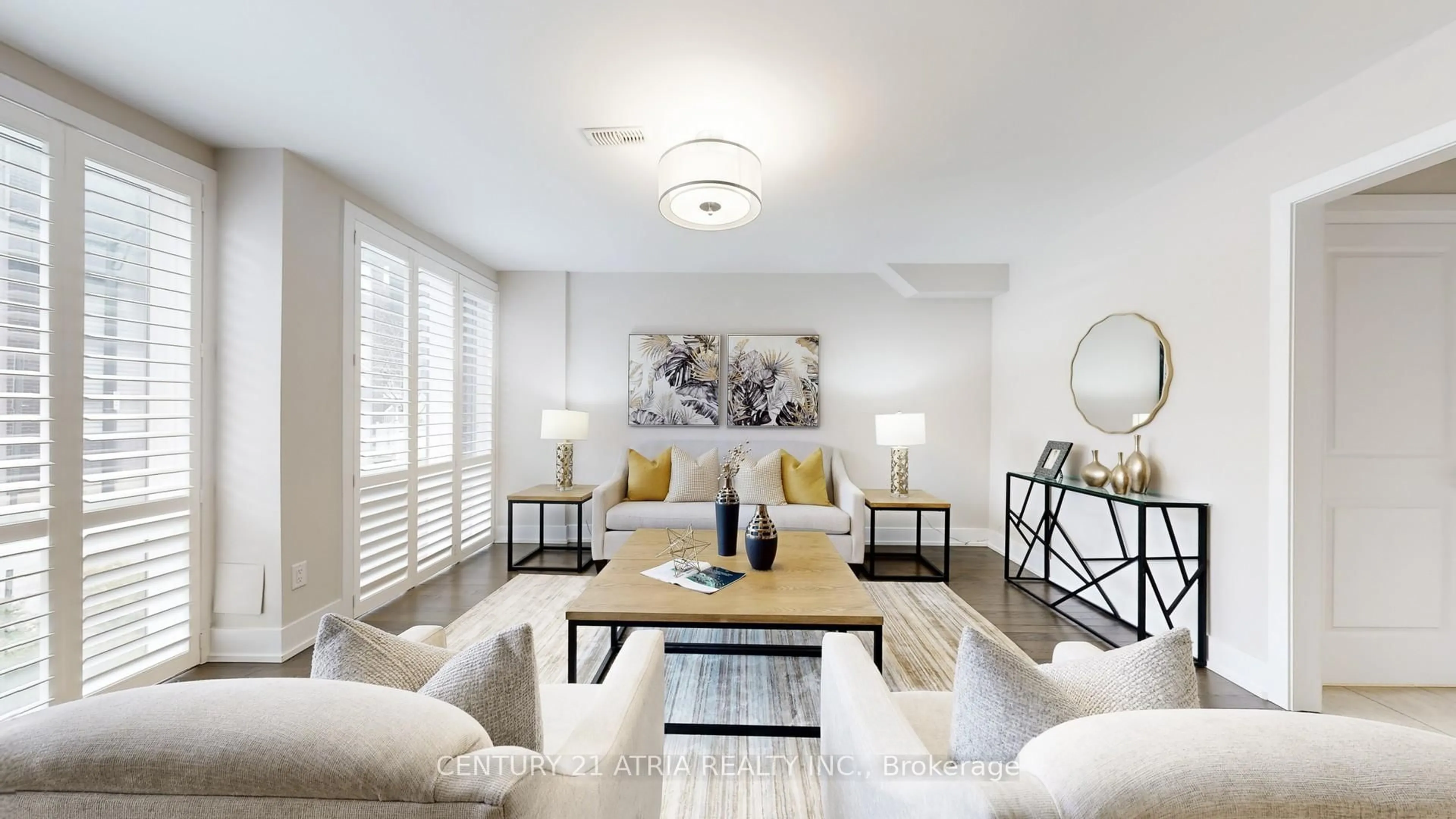 Living room with furniture, unknown for 15 Thorncrest Dr, Vaughan Ontario L4J 0K1