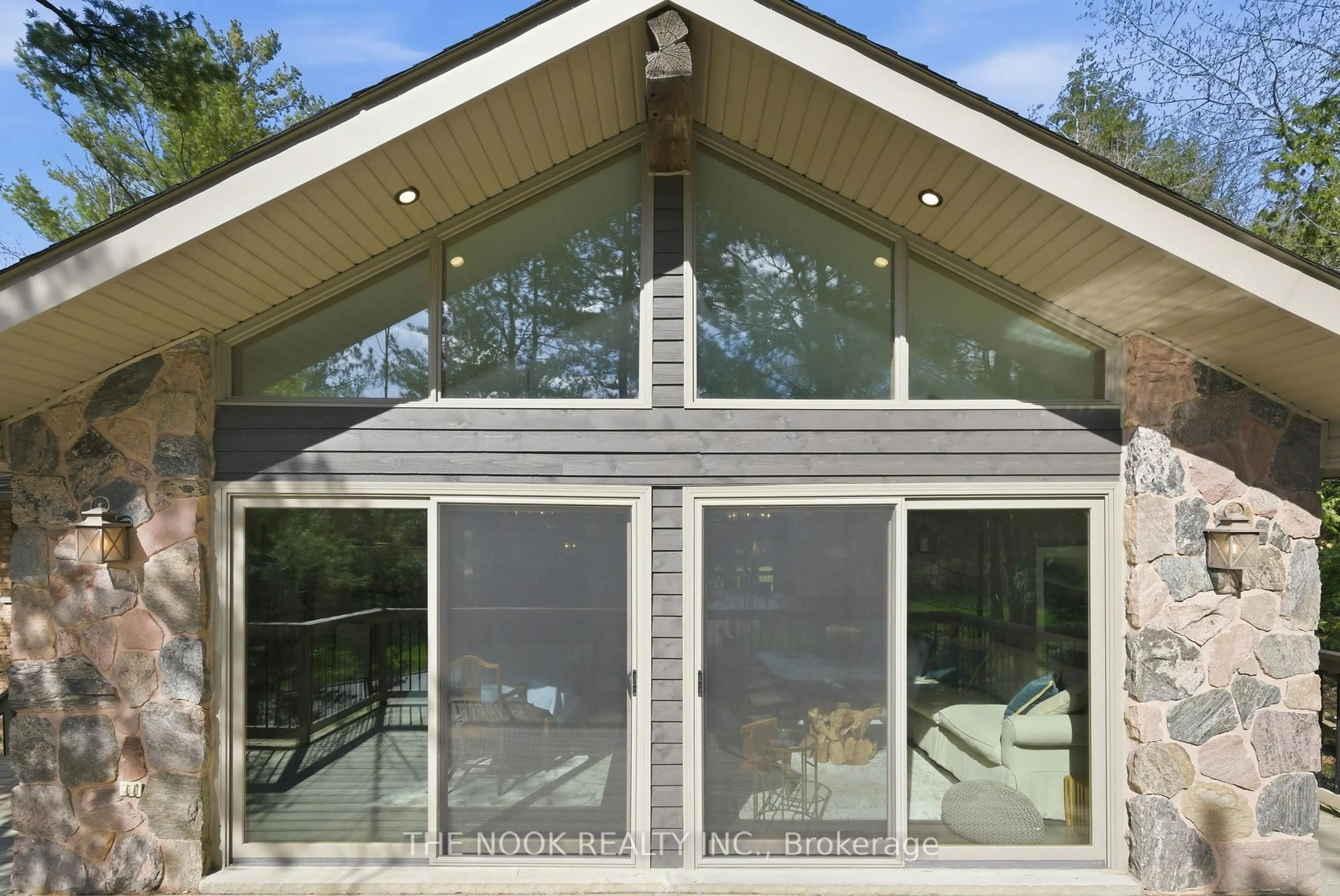 Home with vinyl exterior material, mountain view for 77 Cook Dr, King Ontario L7B 0E6