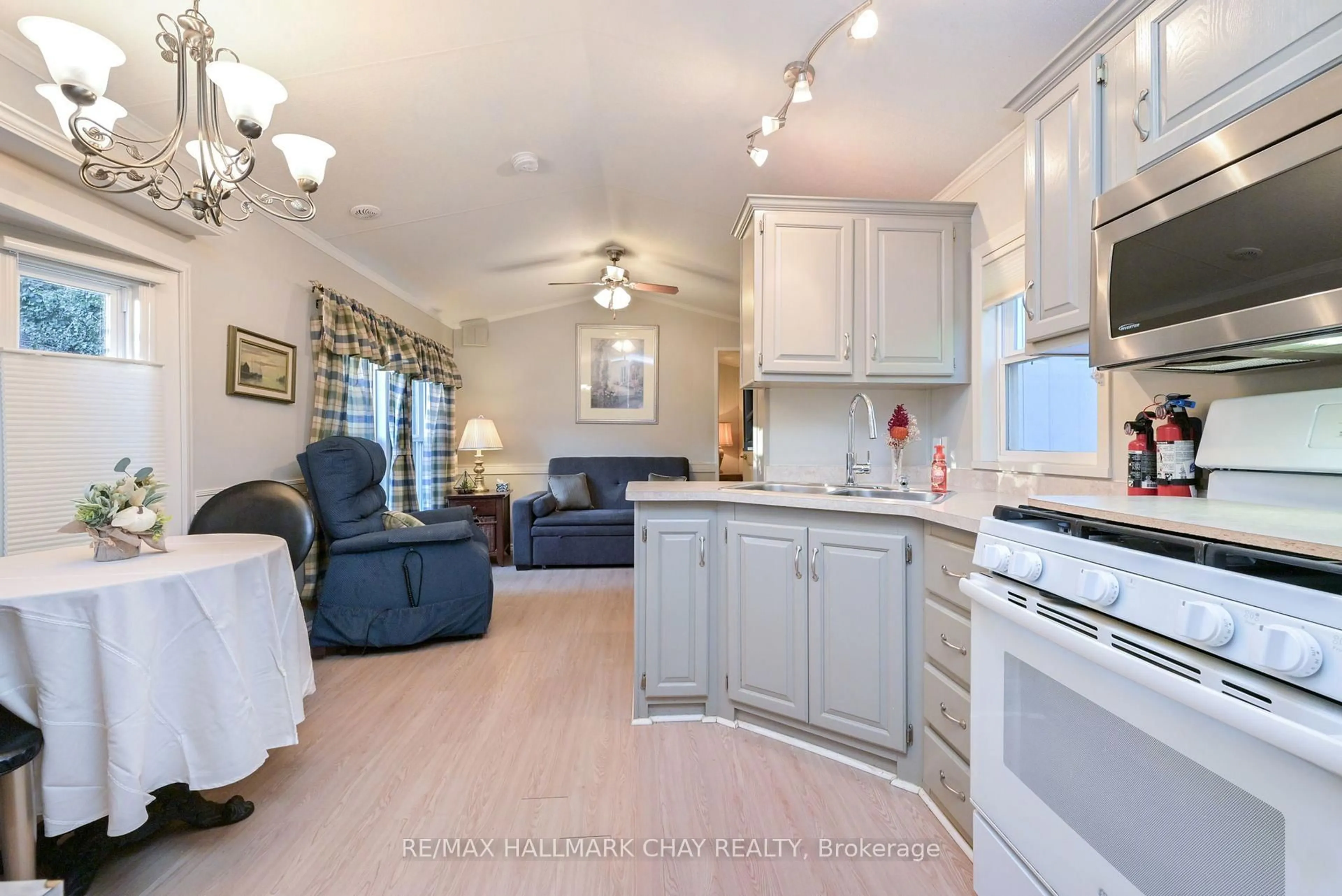 Open concept kitchen, ceramic/tile floor for 6047 Hwy 89 #Lot 90, New Tecumseth Ontario L9R 2G2