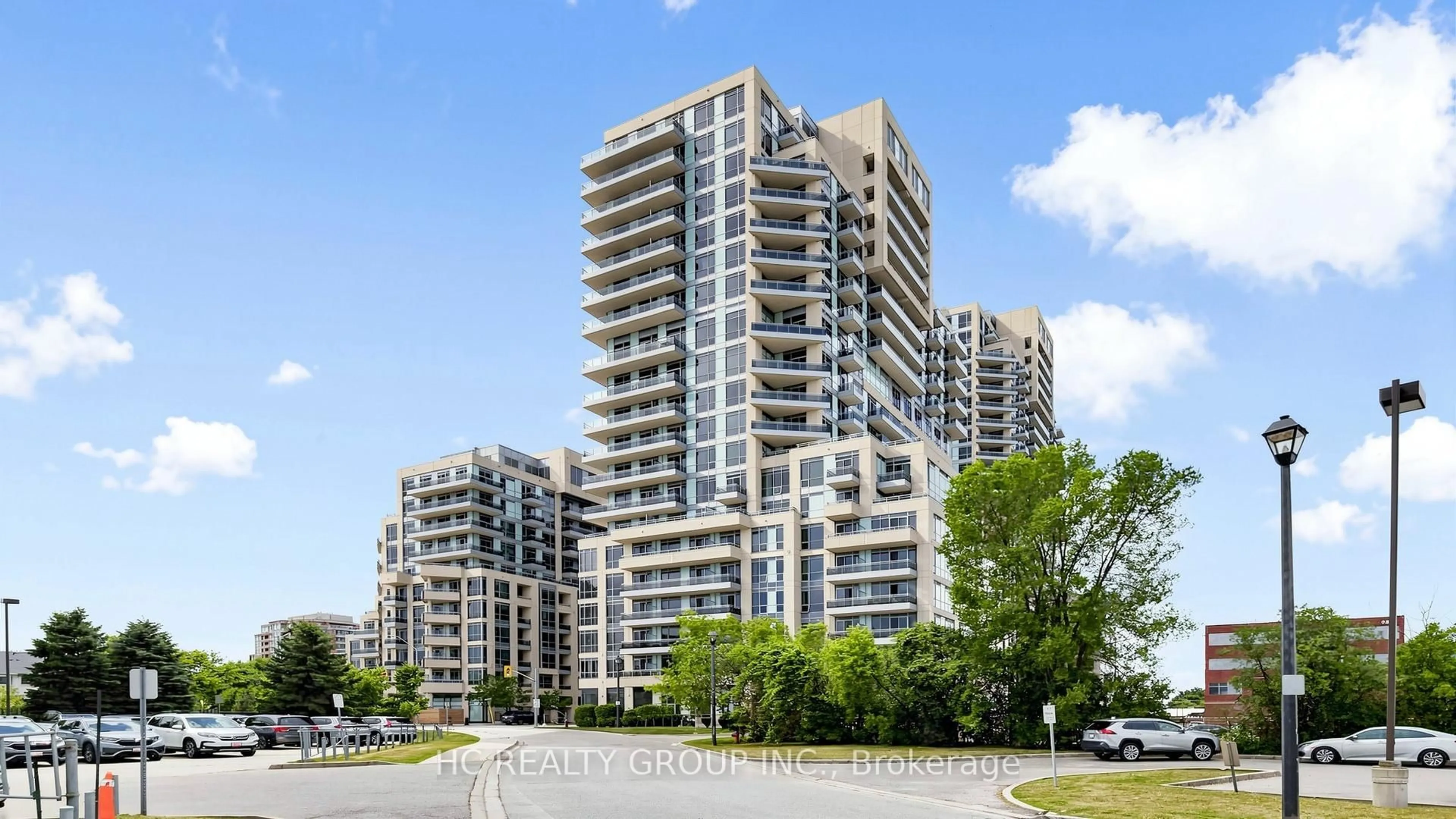 Unknown for 9205 Yonge St #907, Richmond Hill Ontario L4C 1V5