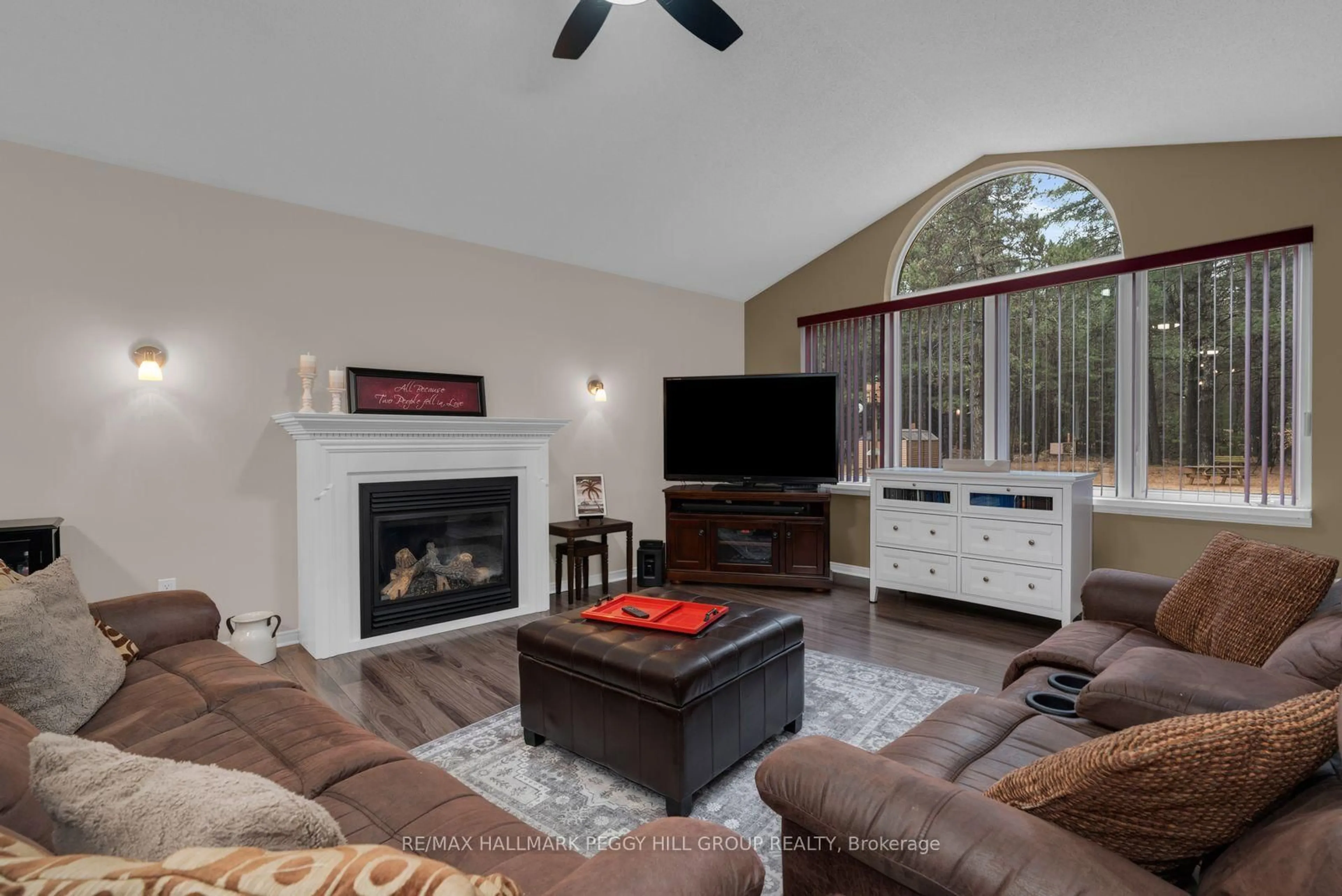 Living room with furniture, unknown for 8225 Main Street Lisle, Adjala-Tosorontio Ontario L0M 1M0