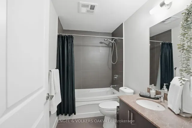 7608 Yonge St #528, Vaughan 3