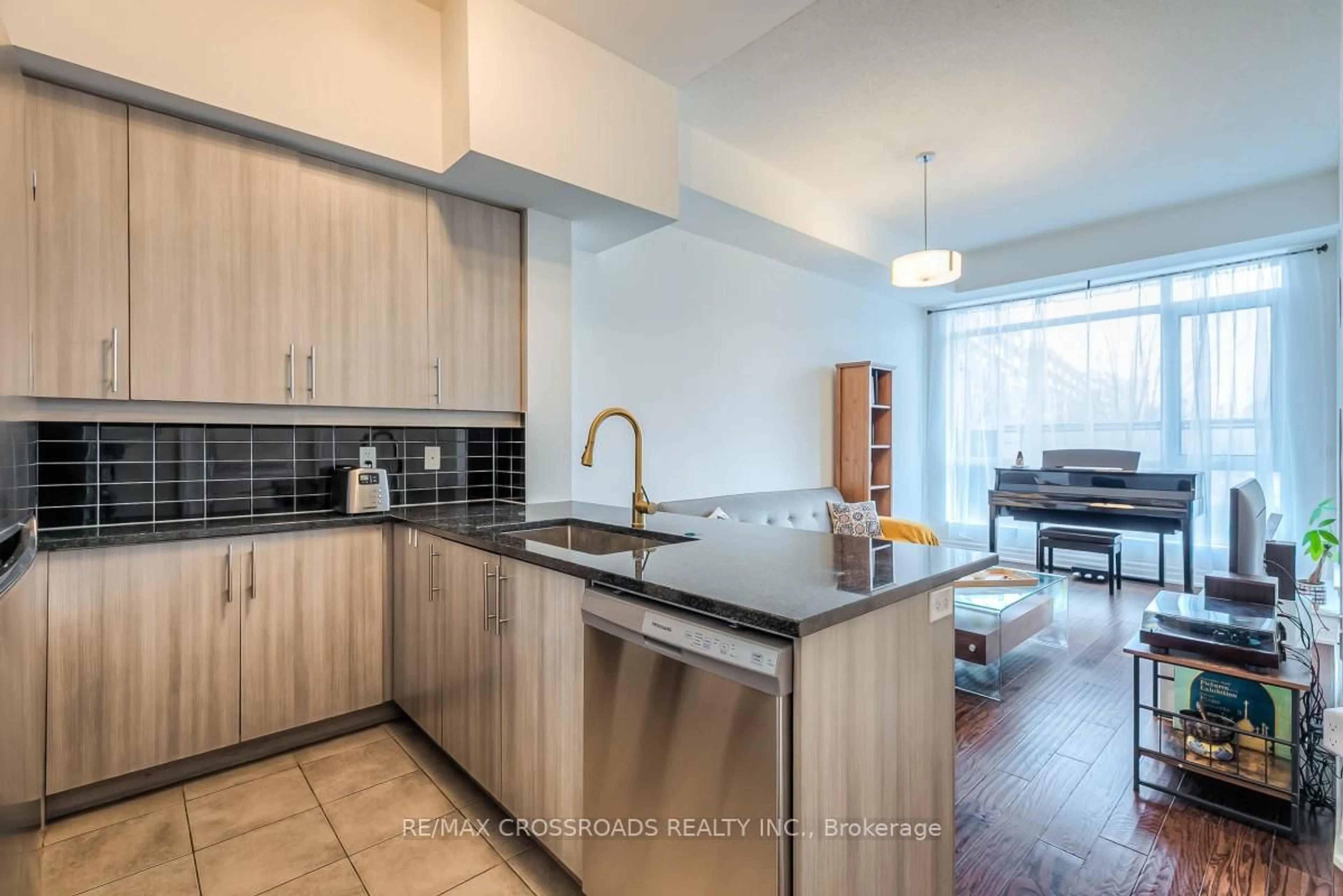 Open concept kitchen, unknown for 8110 Birchmount Rd #203, Markham Ontario L6G 0E3