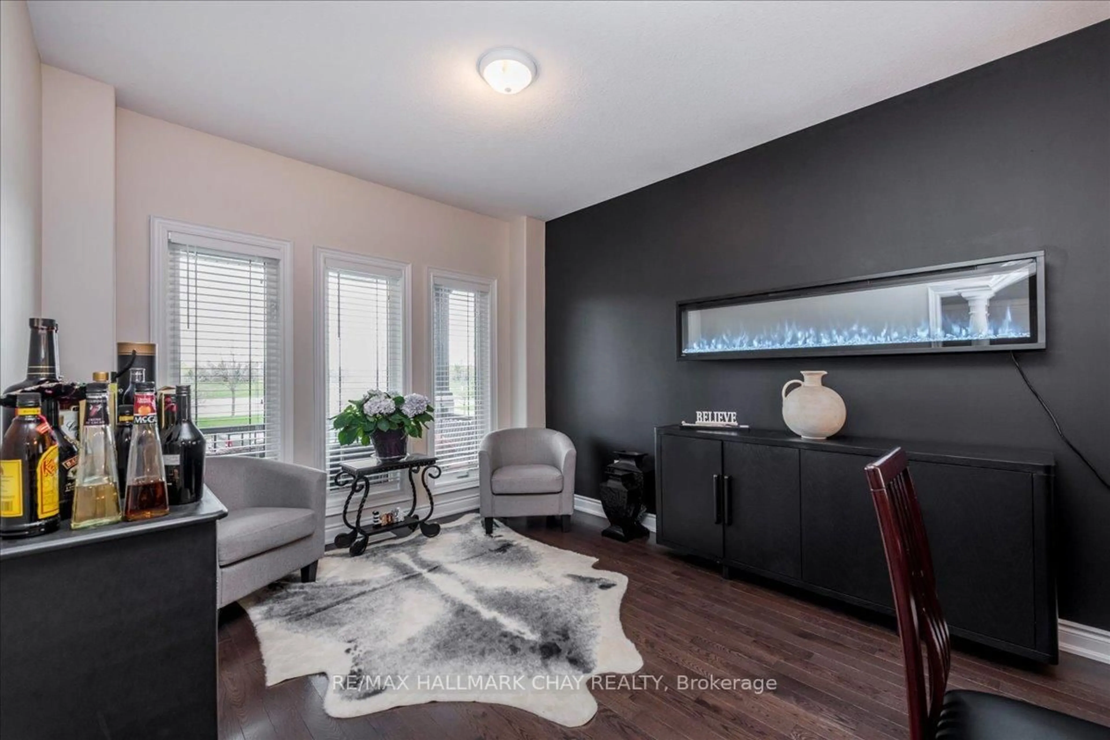 Living room with furniture, unknown for 1171 Quarry Dr, Innisfil Ontario L9S 4W8
