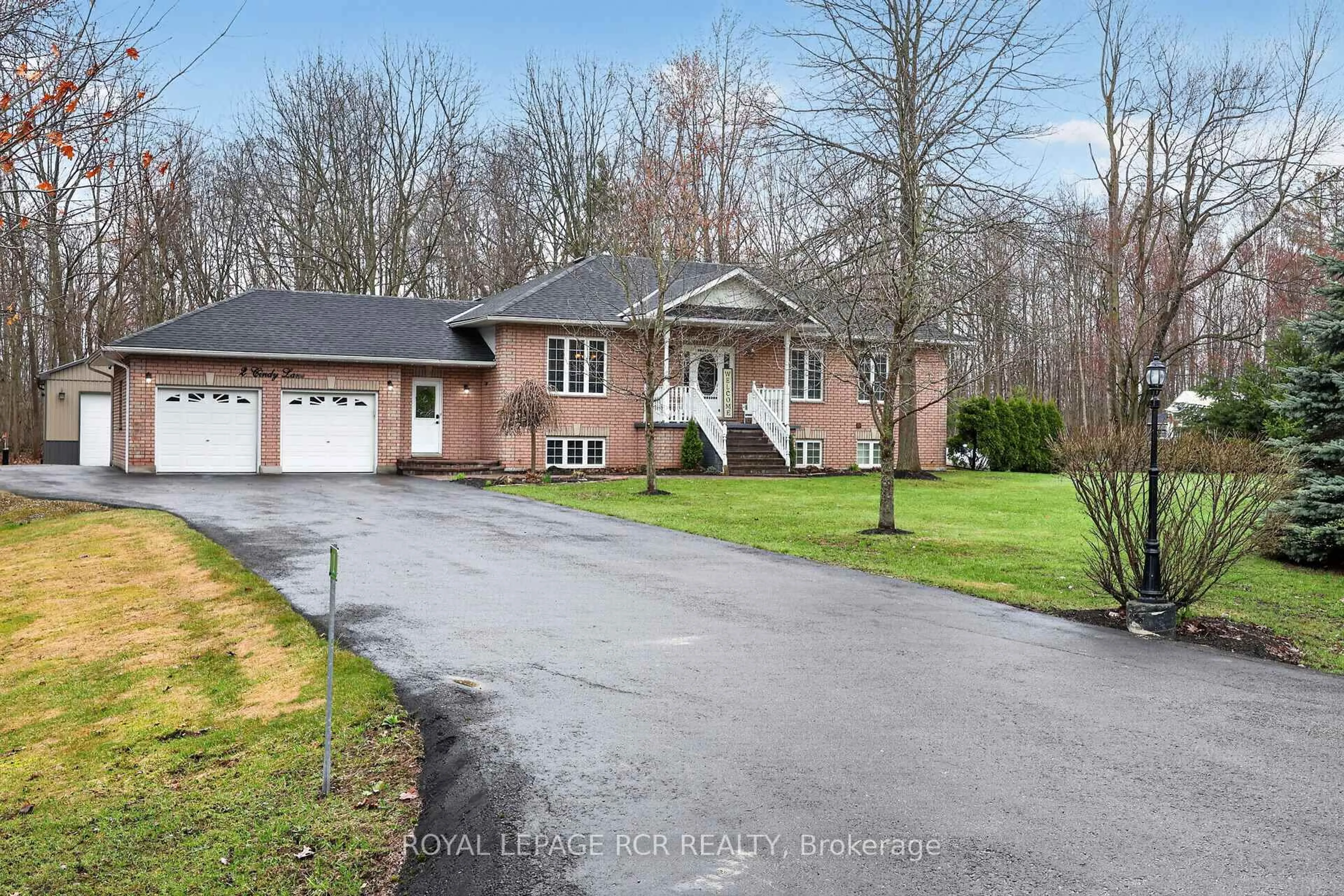 A pic from outside/outdoor area/front of a property/back of a property/a pic from drone, street for 2 Cindy Lane, Adjala-Tosorontio Ontario L0M 1M0