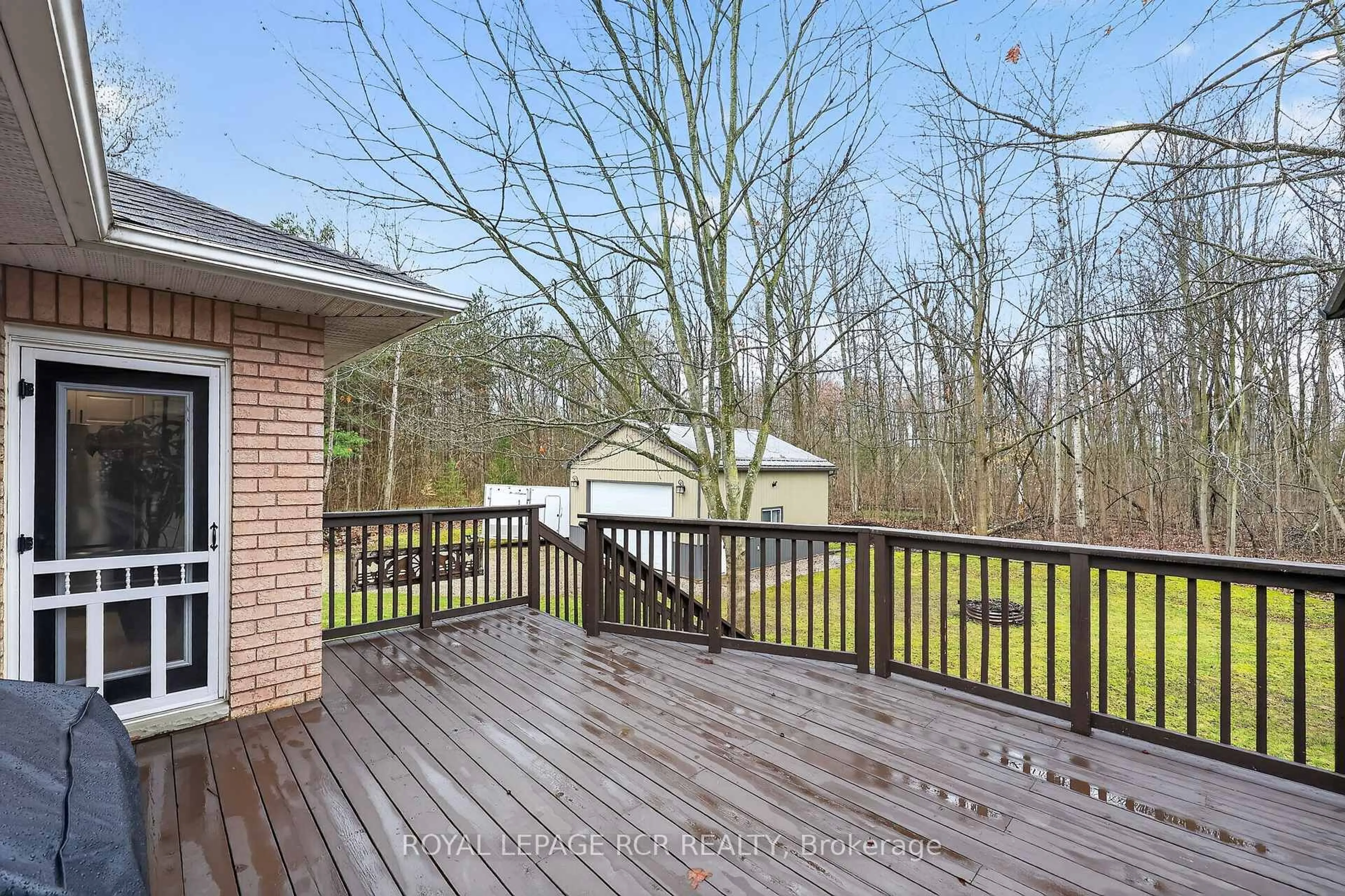 Patio, unknown for 2 Cindy Lane, Adjala-Tosorontio Ontario L0M 1M0