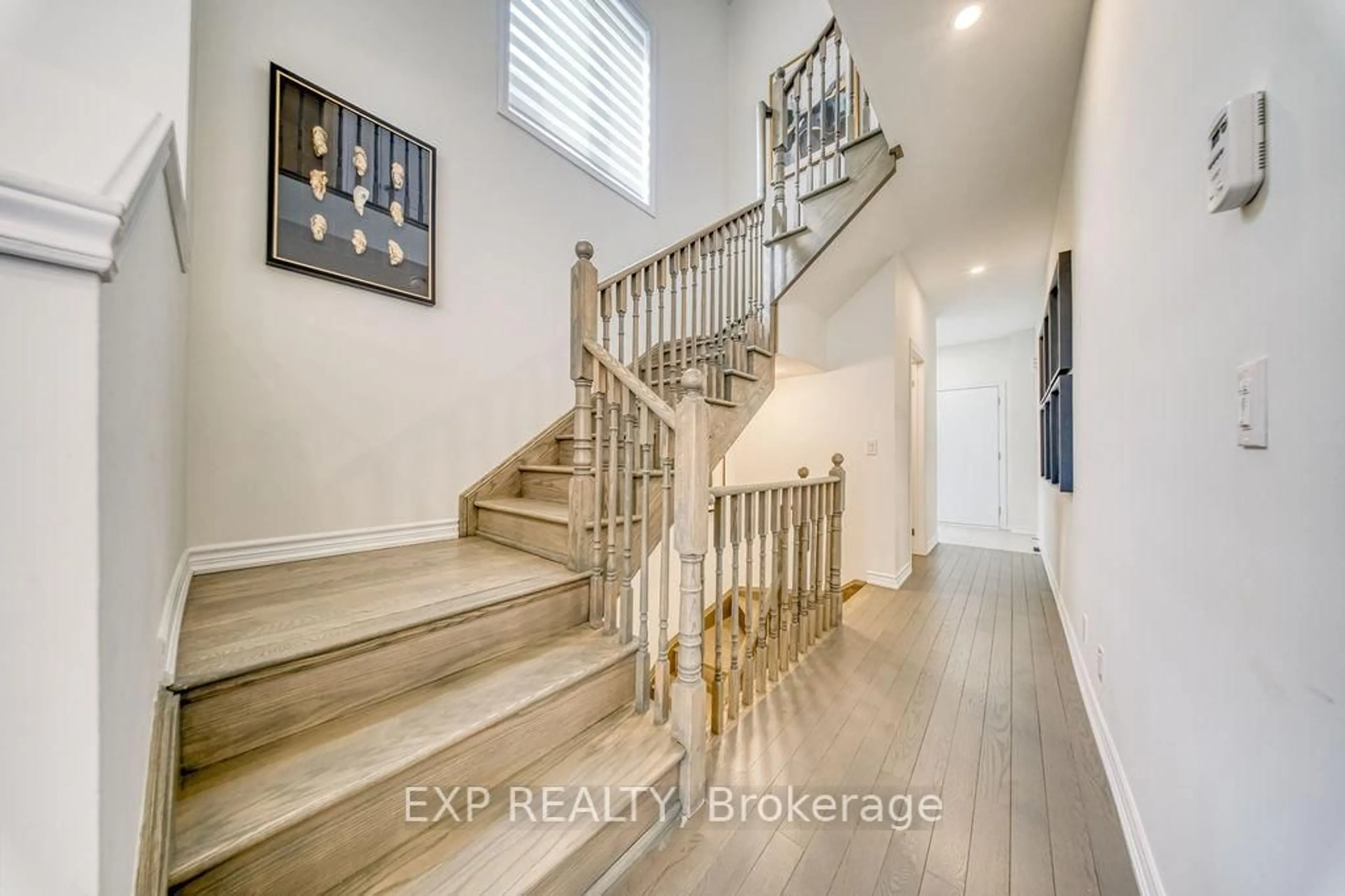 Indoor entryway for 69 Freeman Williams St, Markham Ontario L6C 3K4