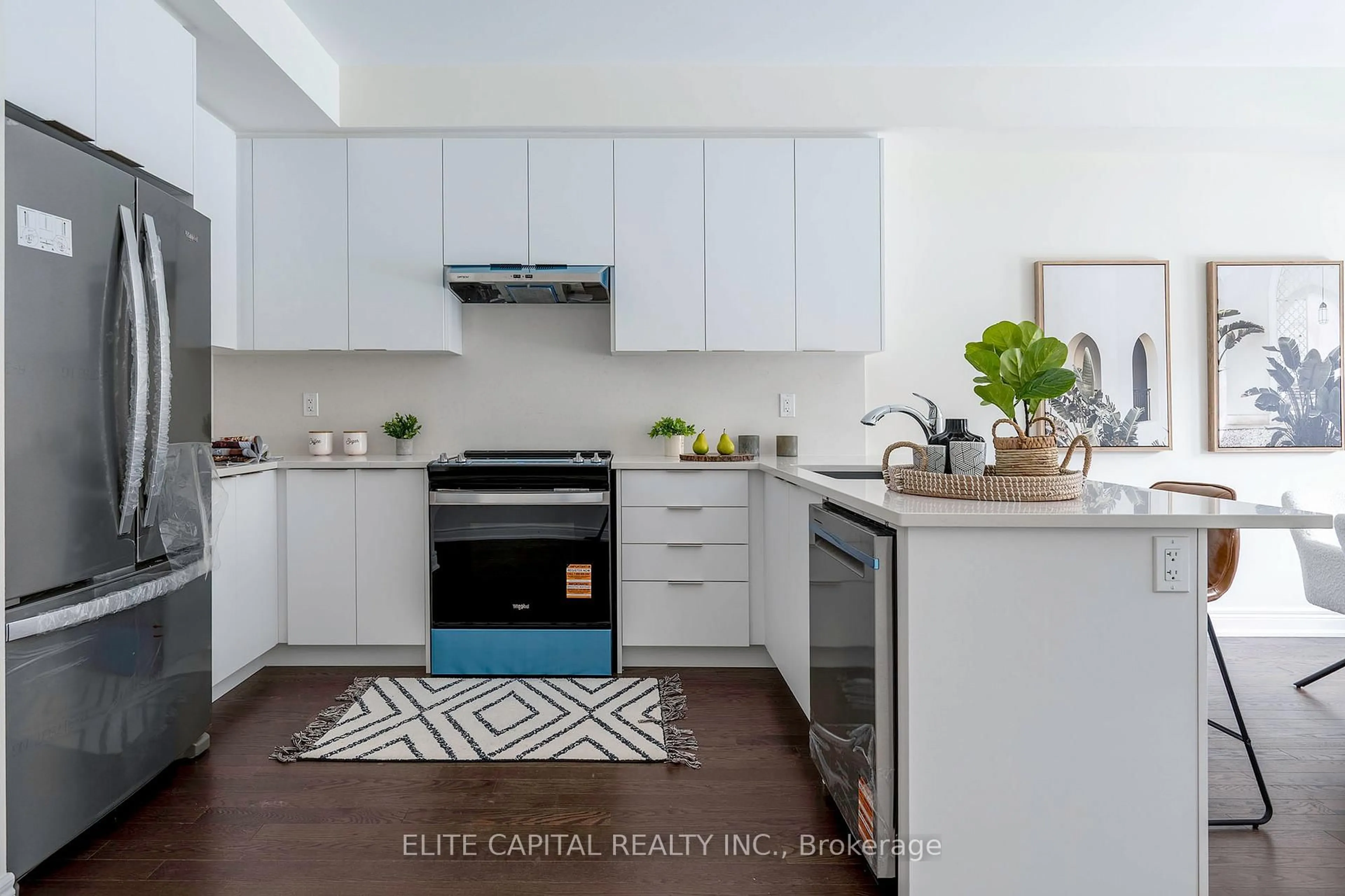 Open concept kitchen, unknown for 147 Berczy Green Dr, Markham Ontario L6C 3P5