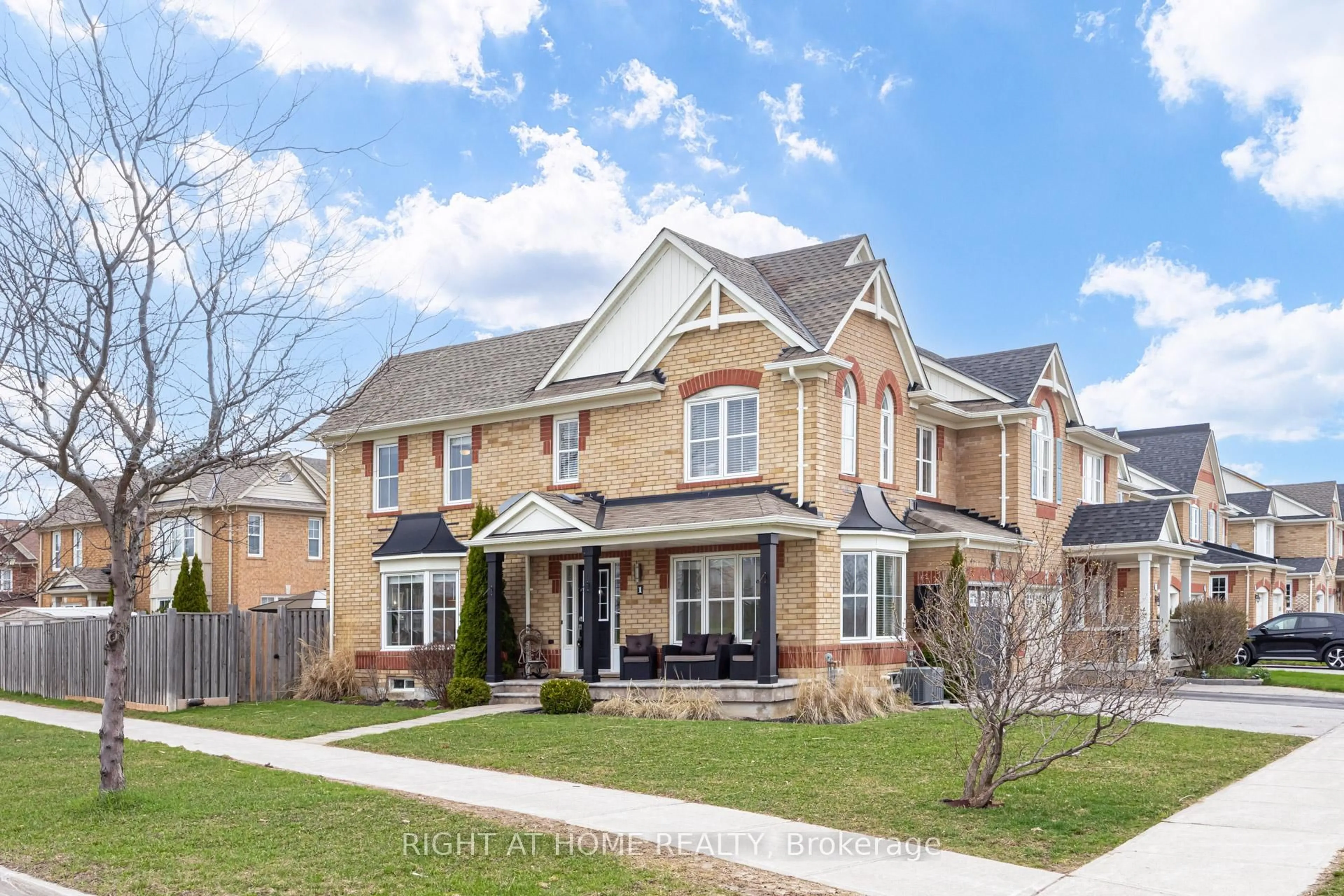 Home with brick exterior material, street for 1 Jamesway Cres, Whitchurch-Stouffville Ontario L4A 0A3