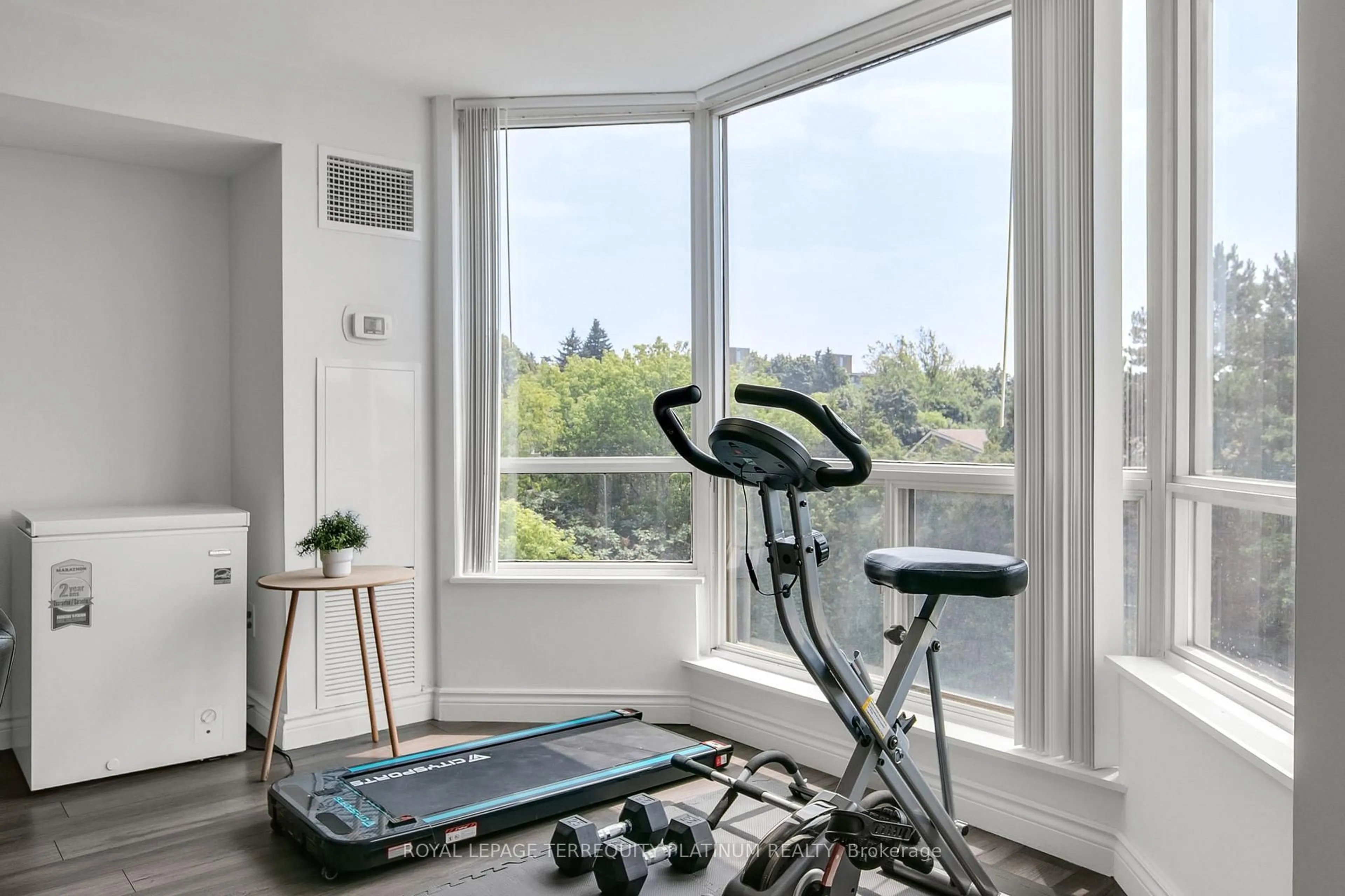 Gym or fitness room for 175 Cedar Ave #413, Richmond Hill Ontario L4C 9V3
