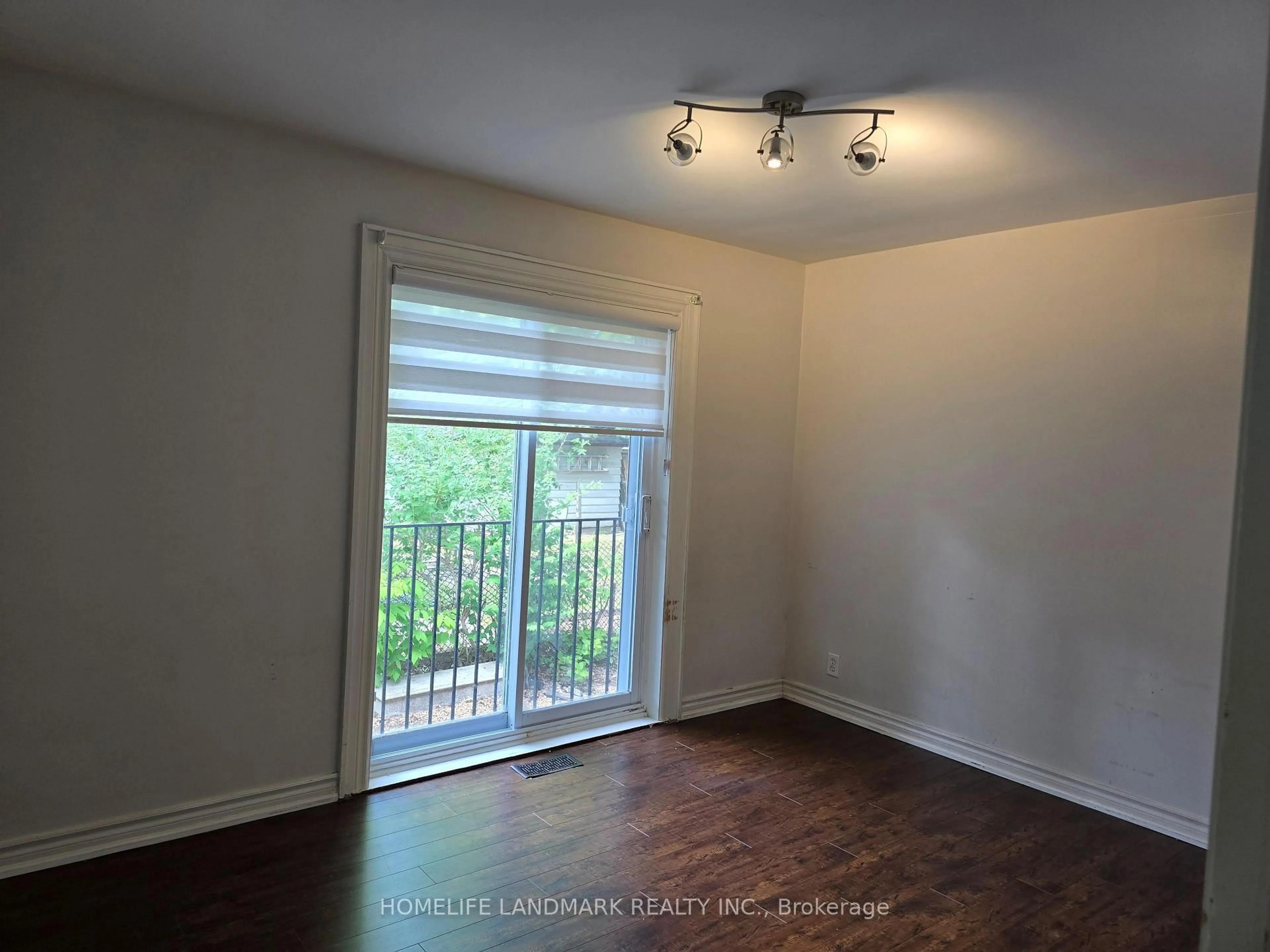 A pic of a room for 283 Paliser Cres, Richmond Hill Ontario L4C 1R9