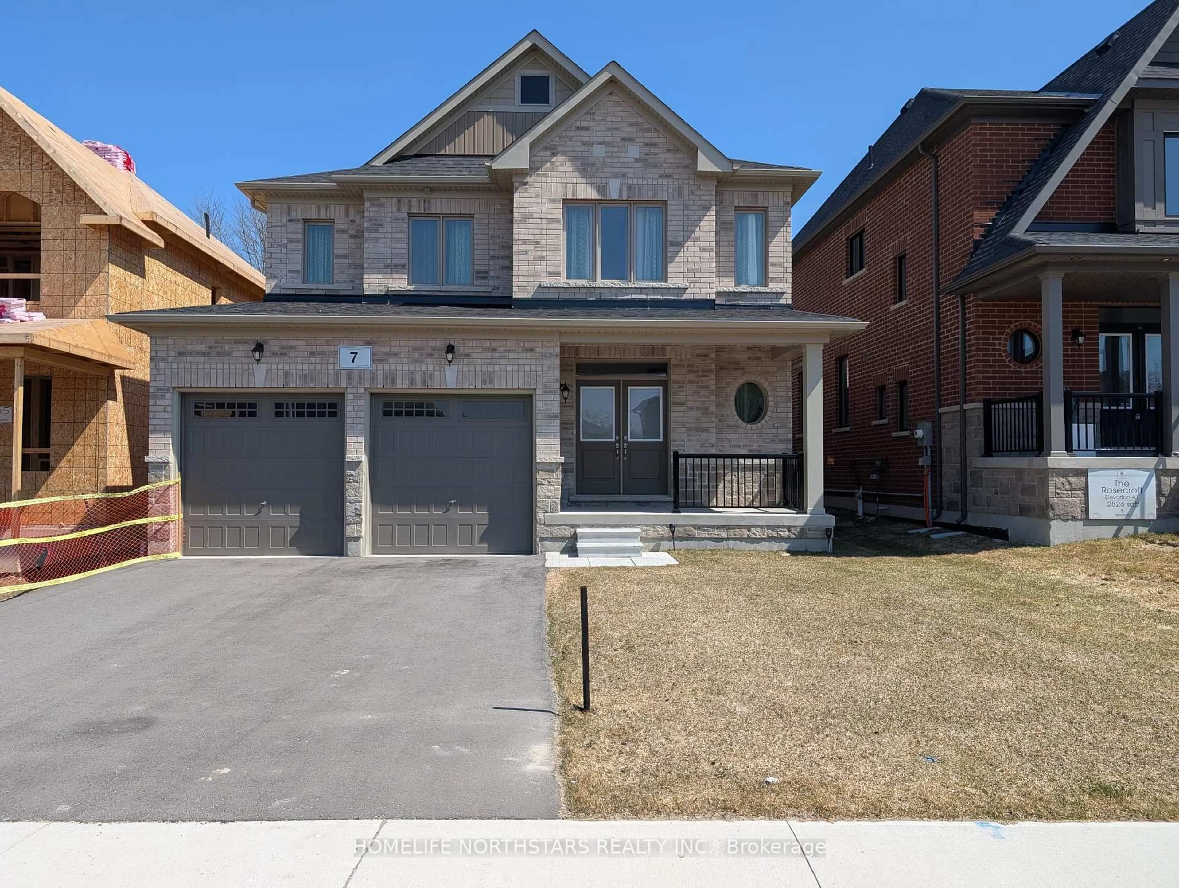 Home with brick exterior material, street for 7 Wakefield Blvd, Essa Ontario L3W 0L7