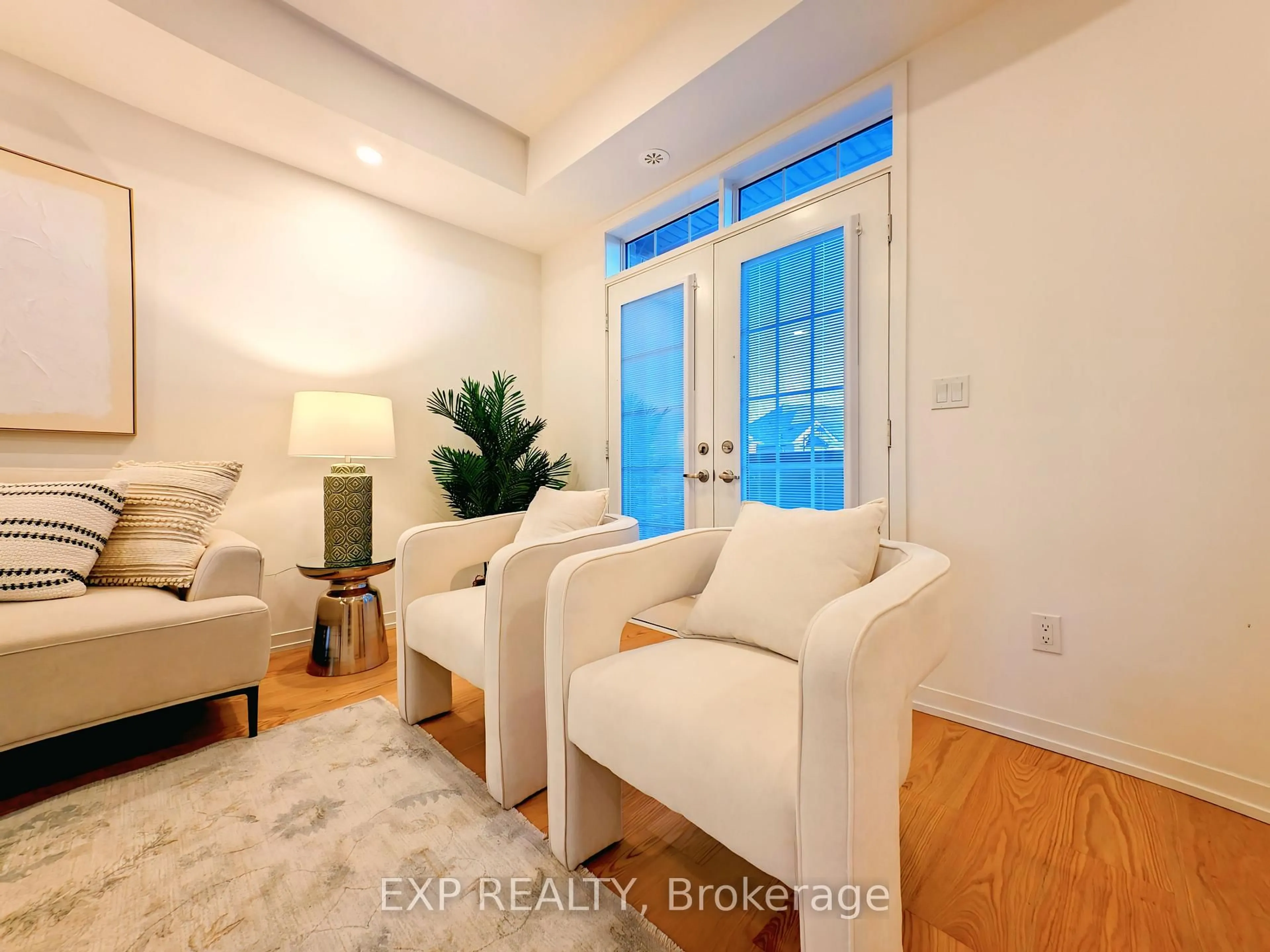 Living room with furniture, unknown for 340 Clay Stones St, Newmarket Ontario L3X 0M1