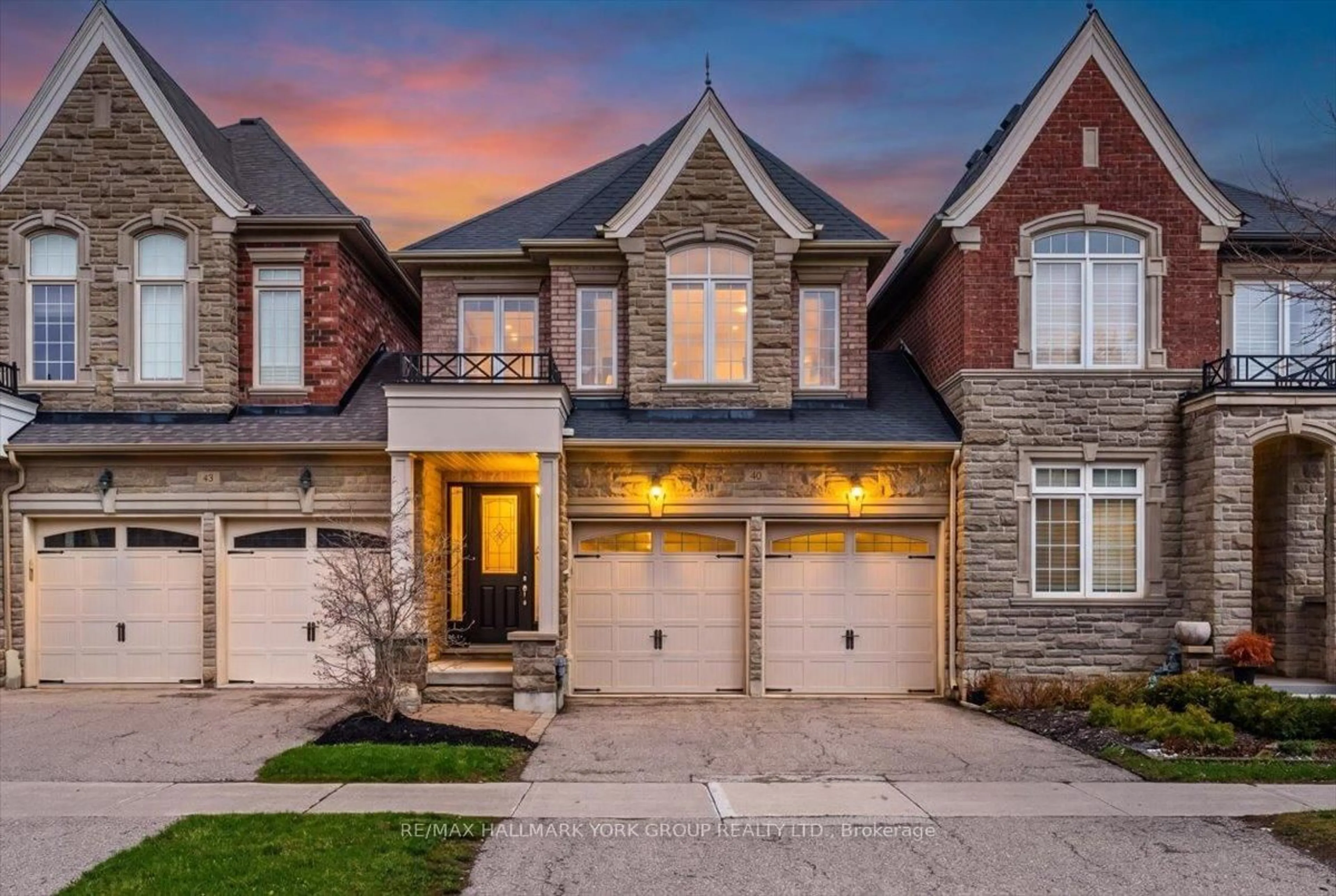 Home with brick exterior material, street for 40 Alex Campbell Cres, King Ontario L7B 0C2