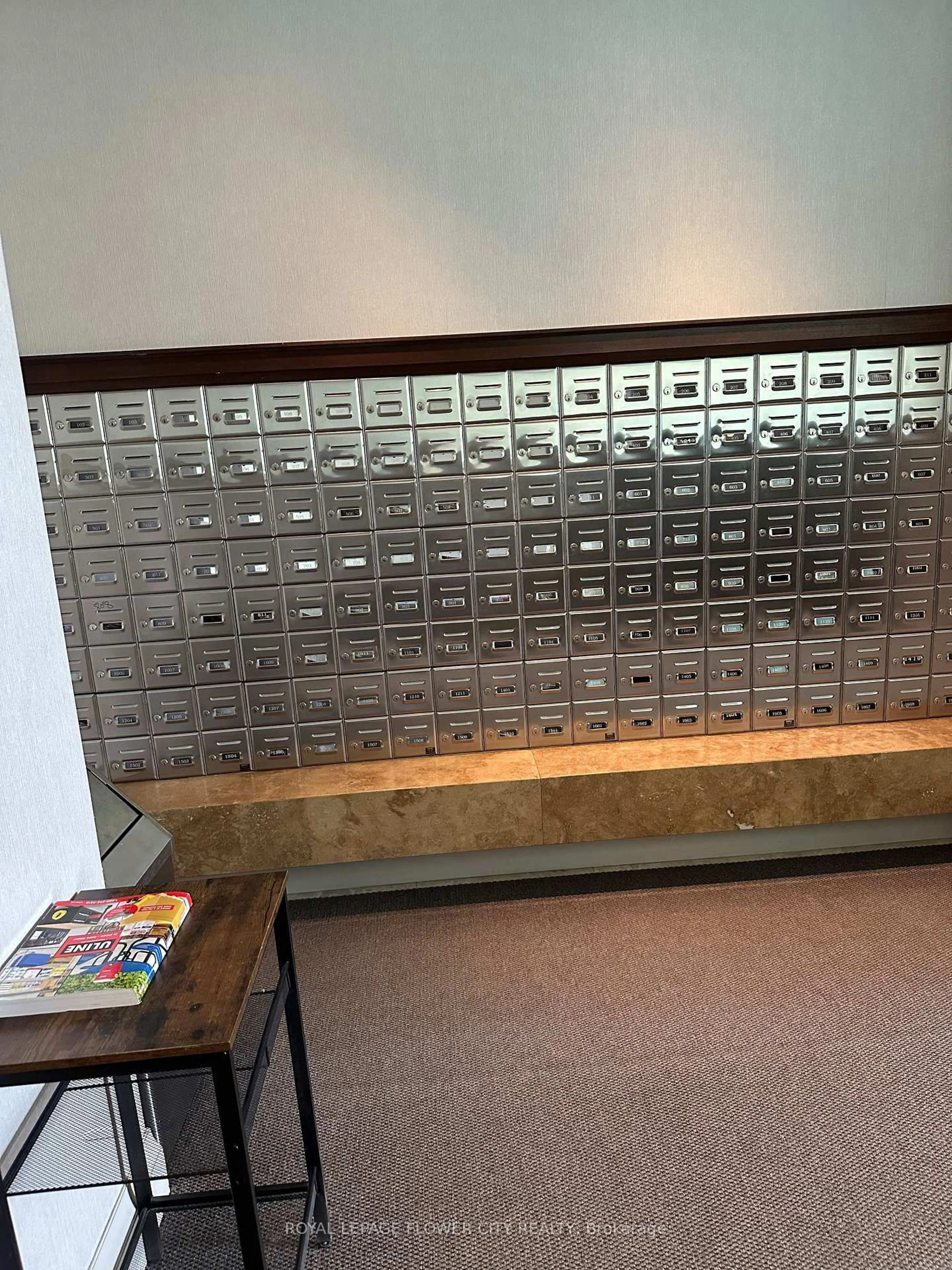 Unknown for 88 Promenade Circ #403, Vaughan Ontario L4J 9A4