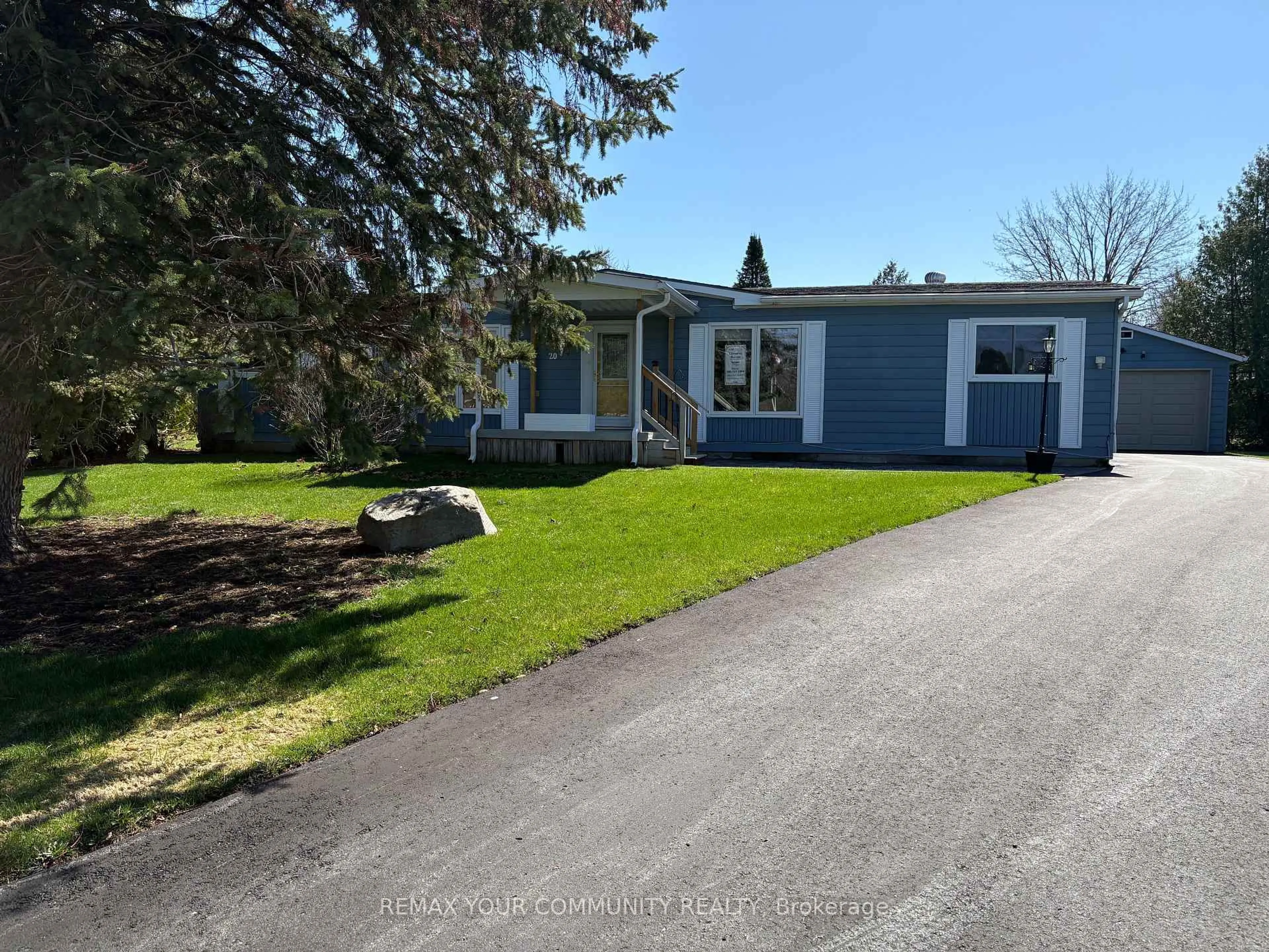 Unknown for 20 Geneva Crt, Georgina Ontario L0E 1R0