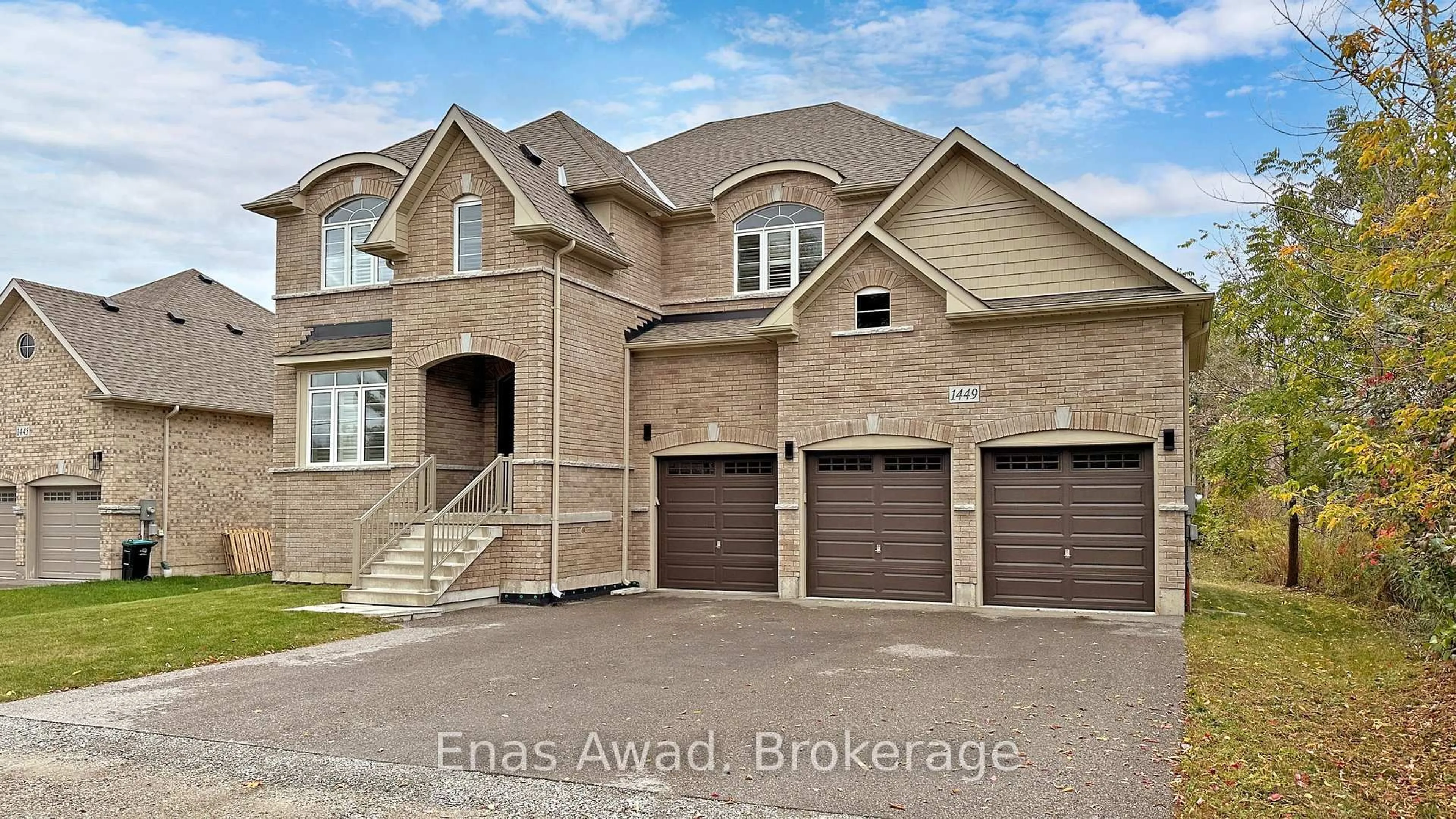 Home with brick exterior material, street for 1449 Gilford Rd, Innisfil Ontario L0L 1R0