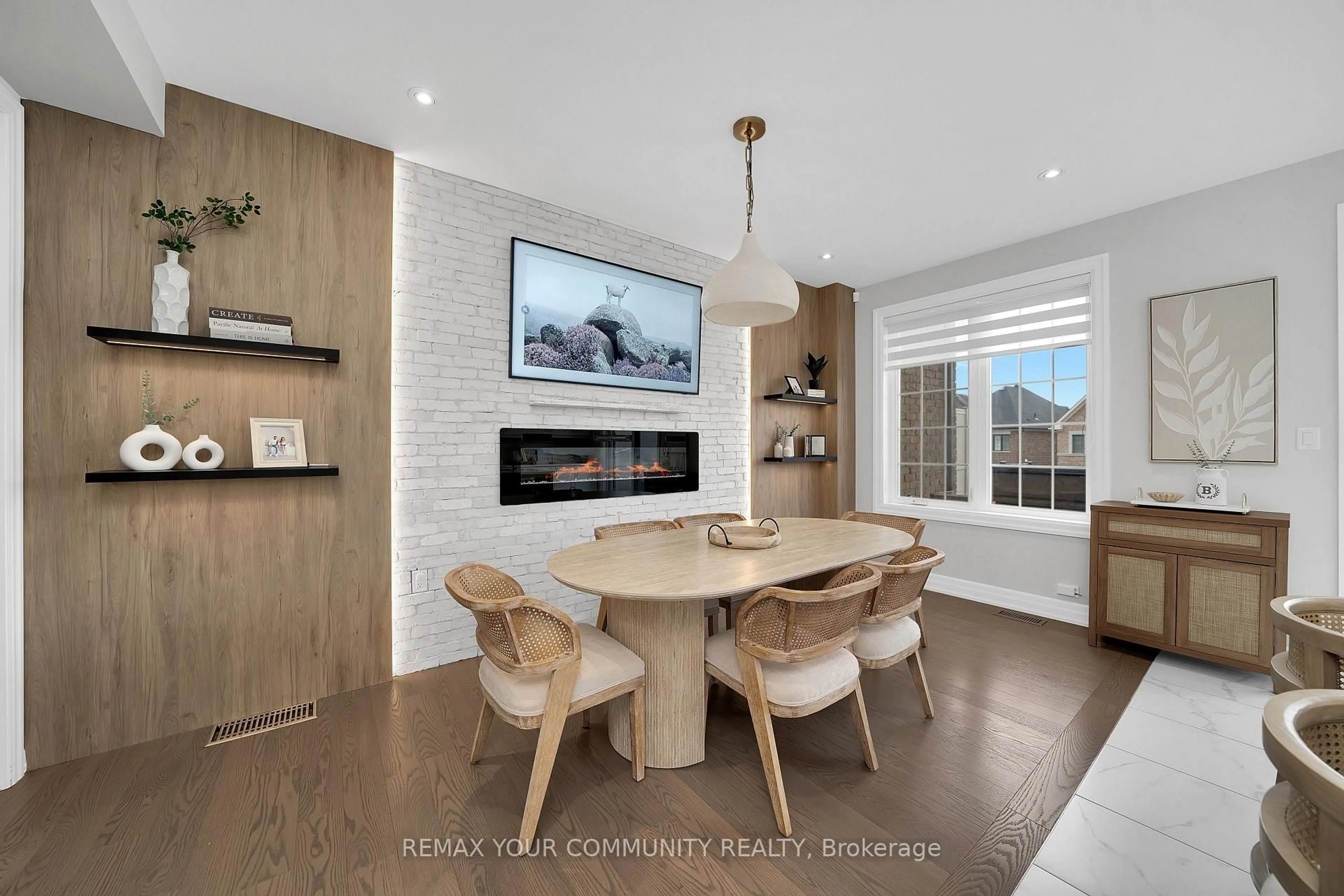 Unknown for 313 Kleinburg Summit Way, Vaughan Ontario L4H 4S7