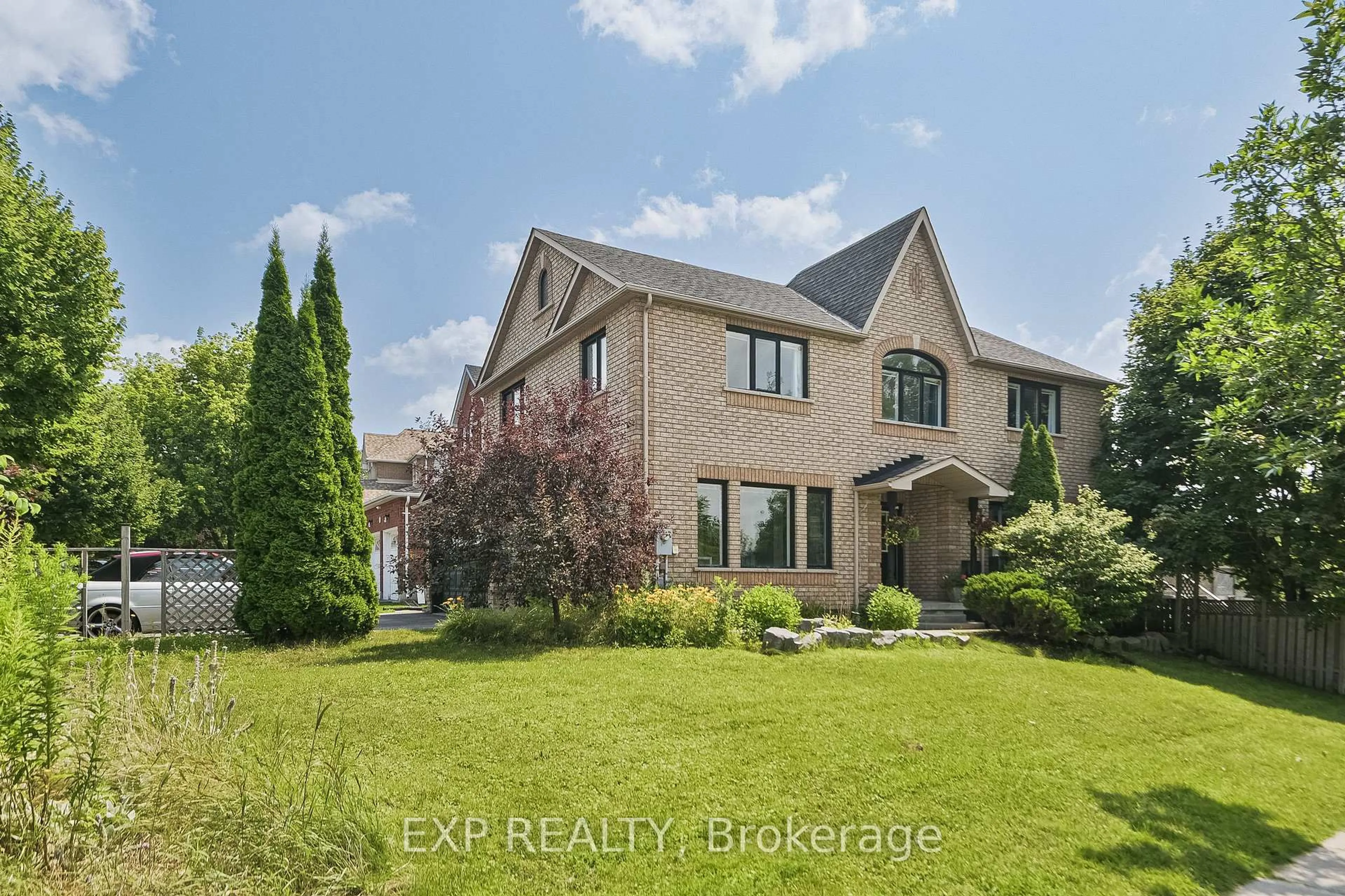 Home with brick exterior material, unknown for 29 Batson Dr, Aurora Ontario L4G 7G8