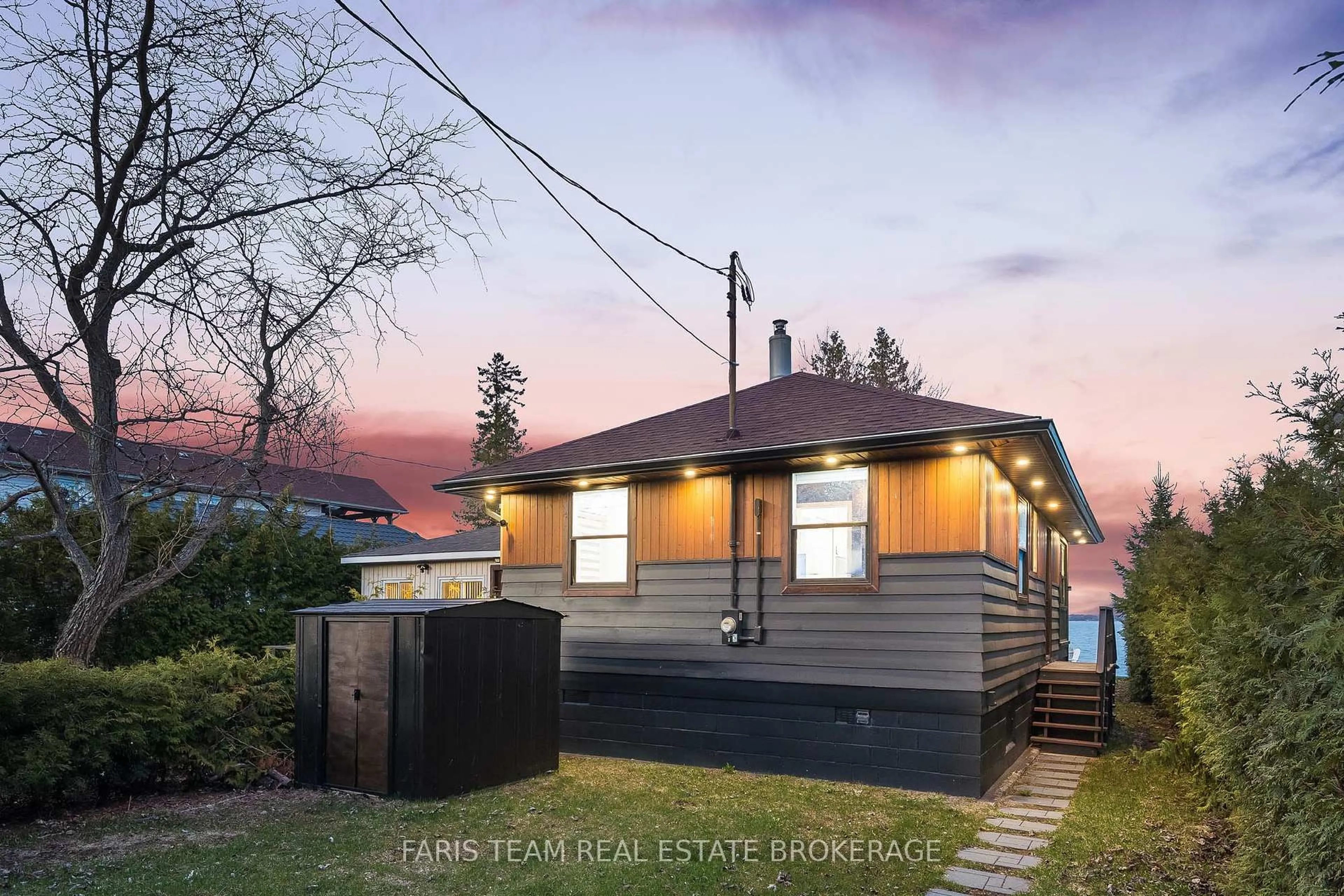 Unknown for 2305 Crystal Beach Rd, Innisfil Ontario L9S 3W8