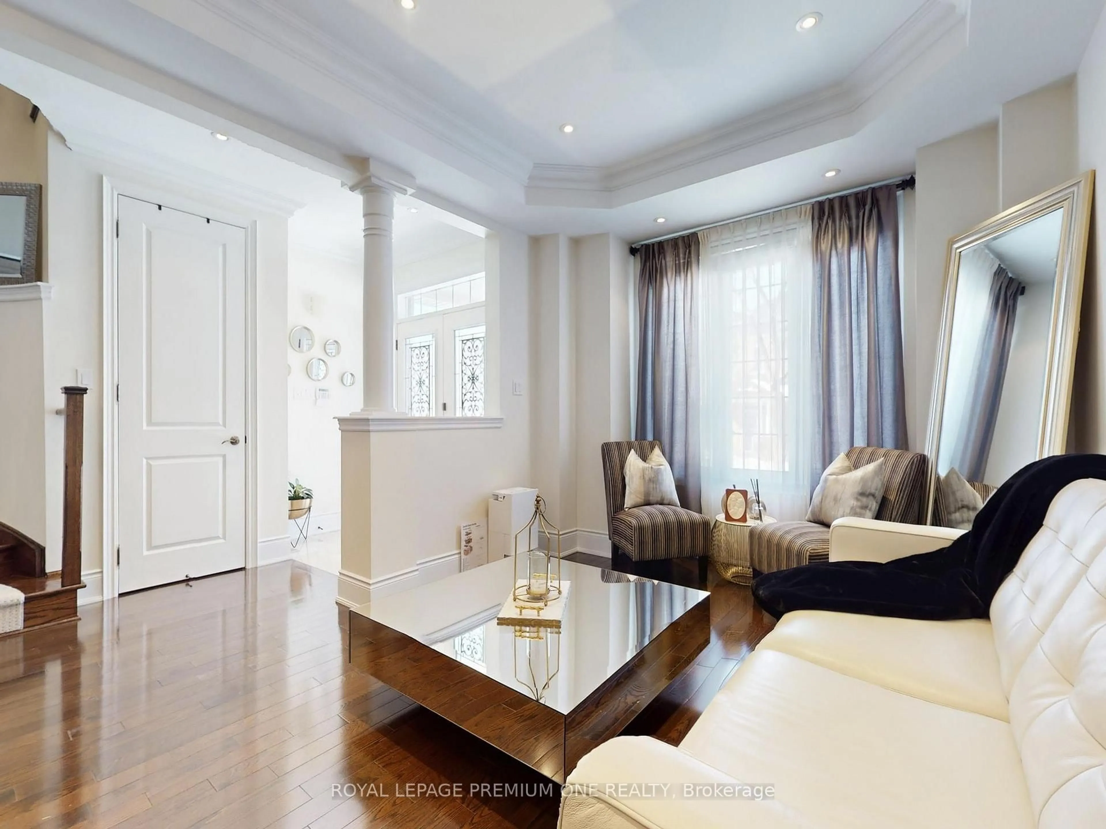 Living room with furniture, unknown for 74 Foresta Dr, Vaughan Ontario L4H 0N5