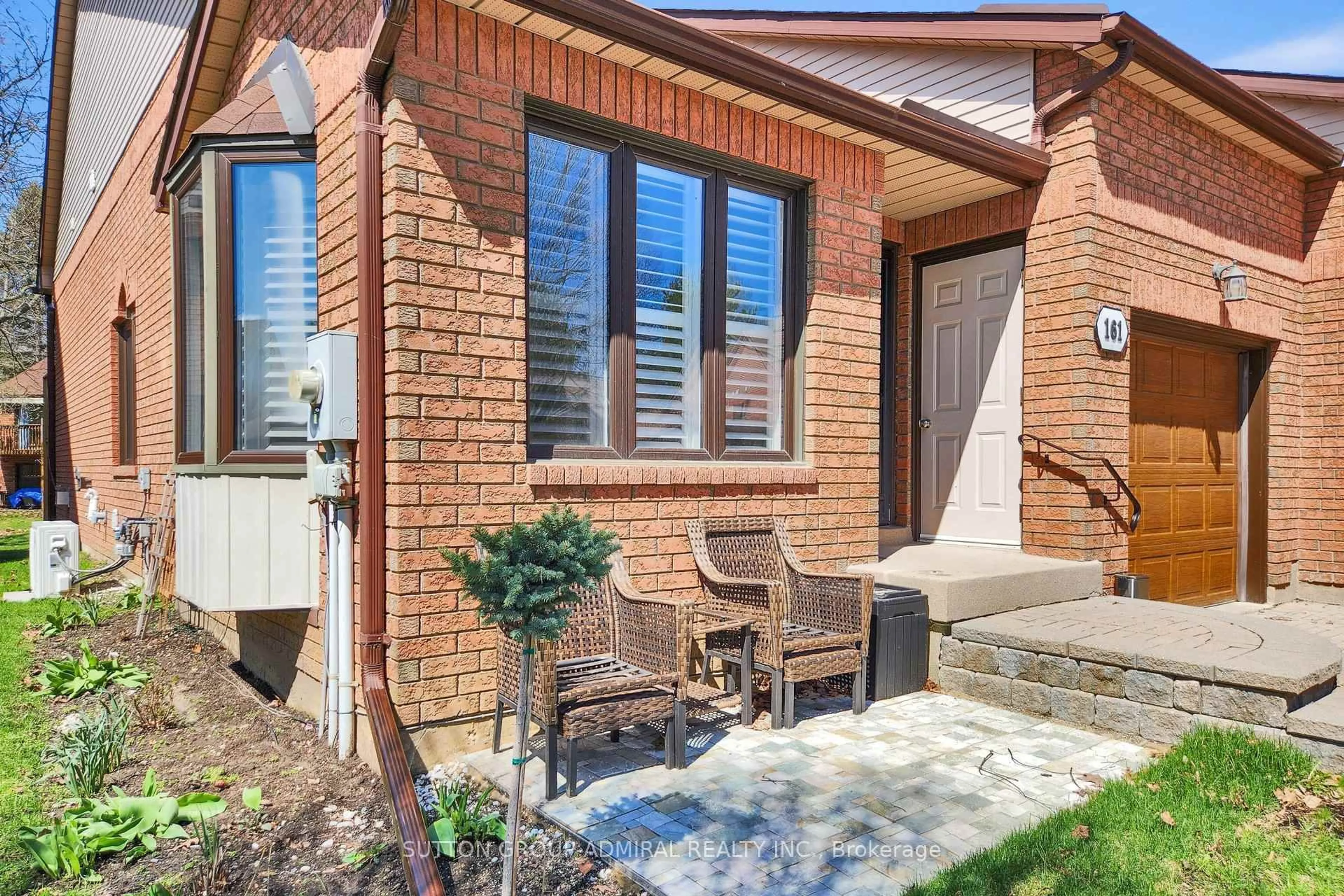 Home with brick exterior material, street for 161 Green Briar Rd, New Tecumseth Ontario L9R 1Y1