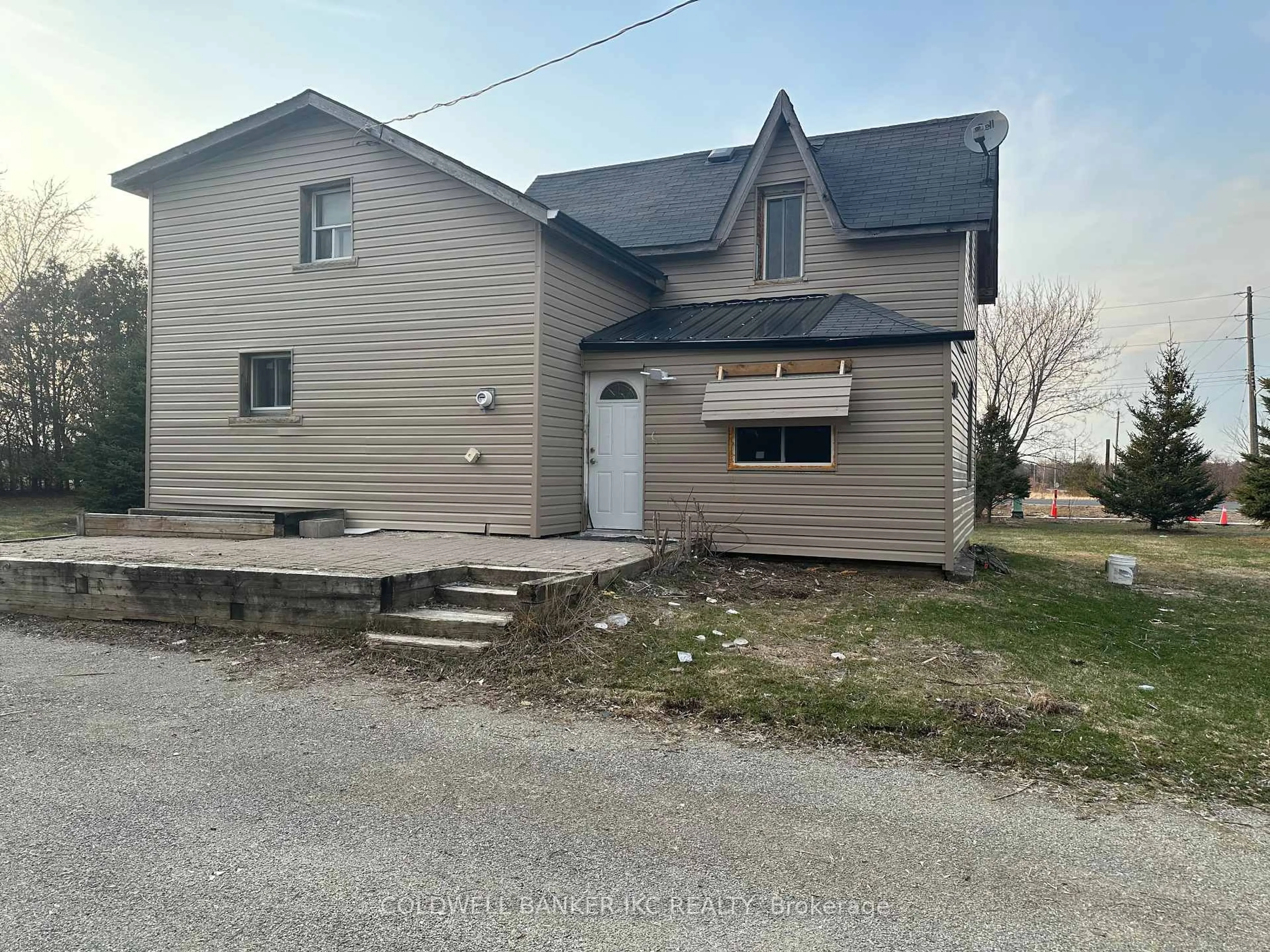 A pic from outside/outdoor area/front of a property/back of a property/a pic from drone, street for 2212 Adjala Tecumseth, Adjala-Tosorontio Ontario L0G 1W0