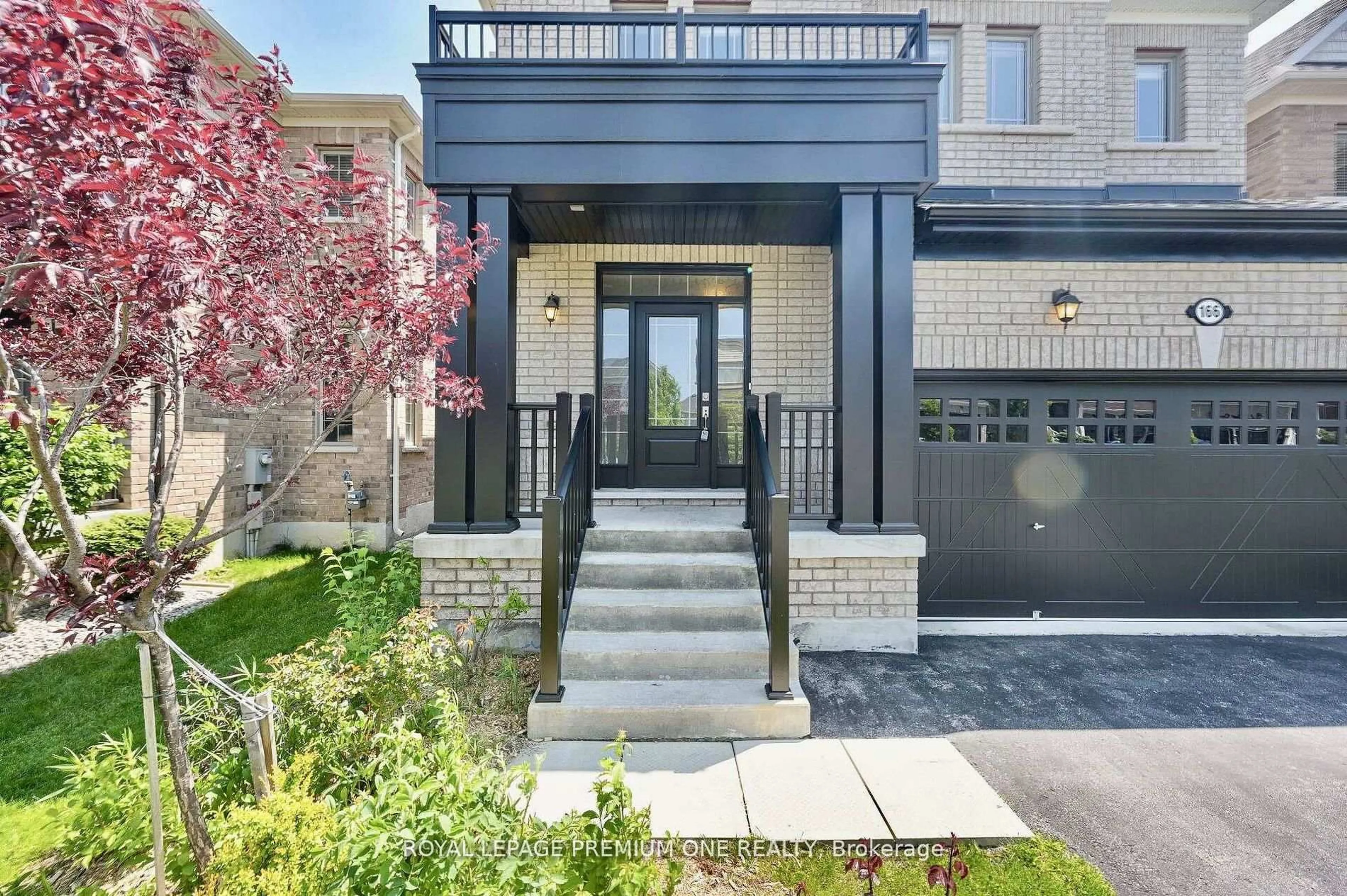 Unknown for 166 Sharpe Cres, New Tecumseth Ontario L0G 1W0