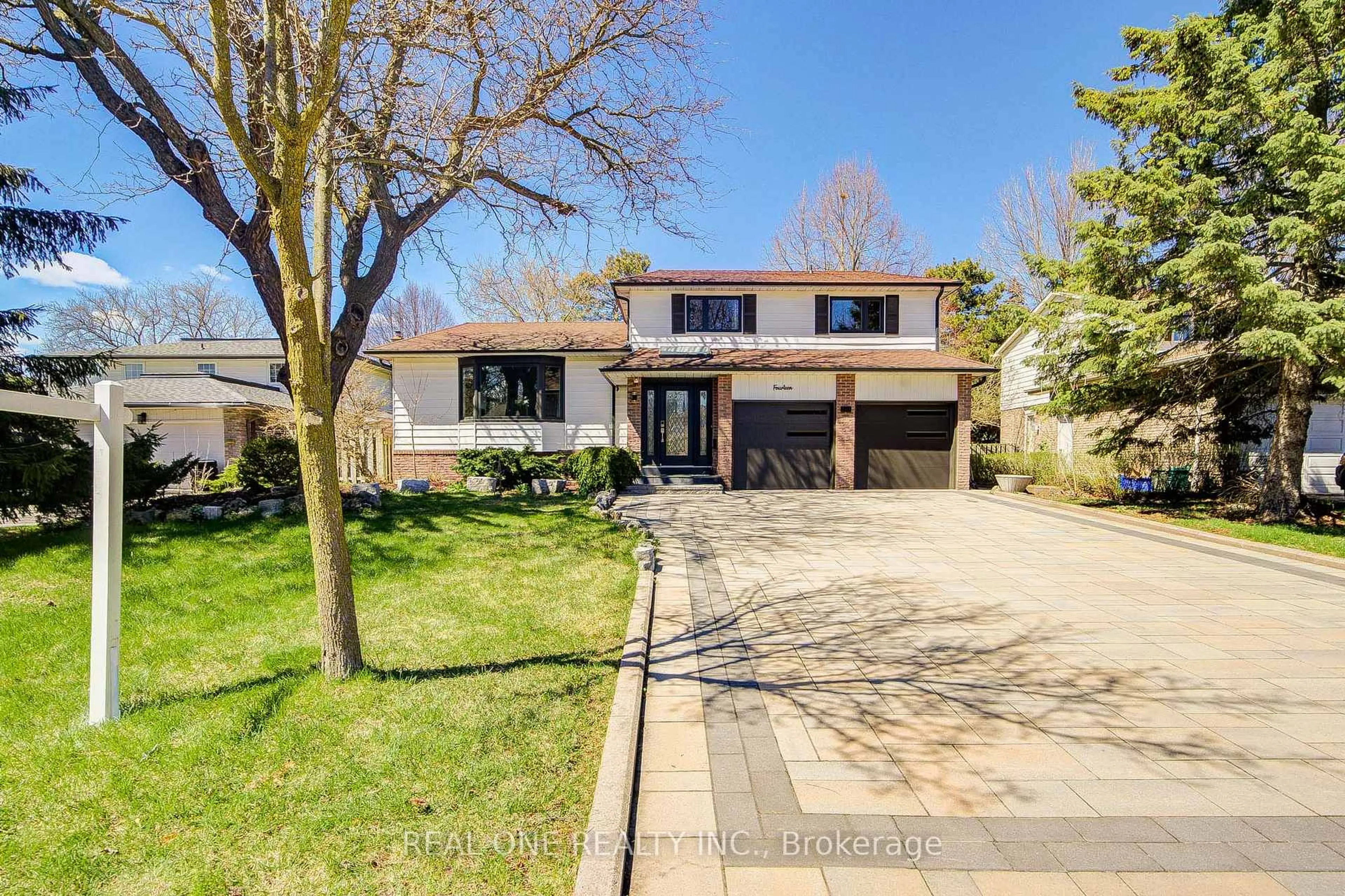 Home with brick exterior material, street for 14 Brookfield Crt, Markham Ontario L3P 2W9