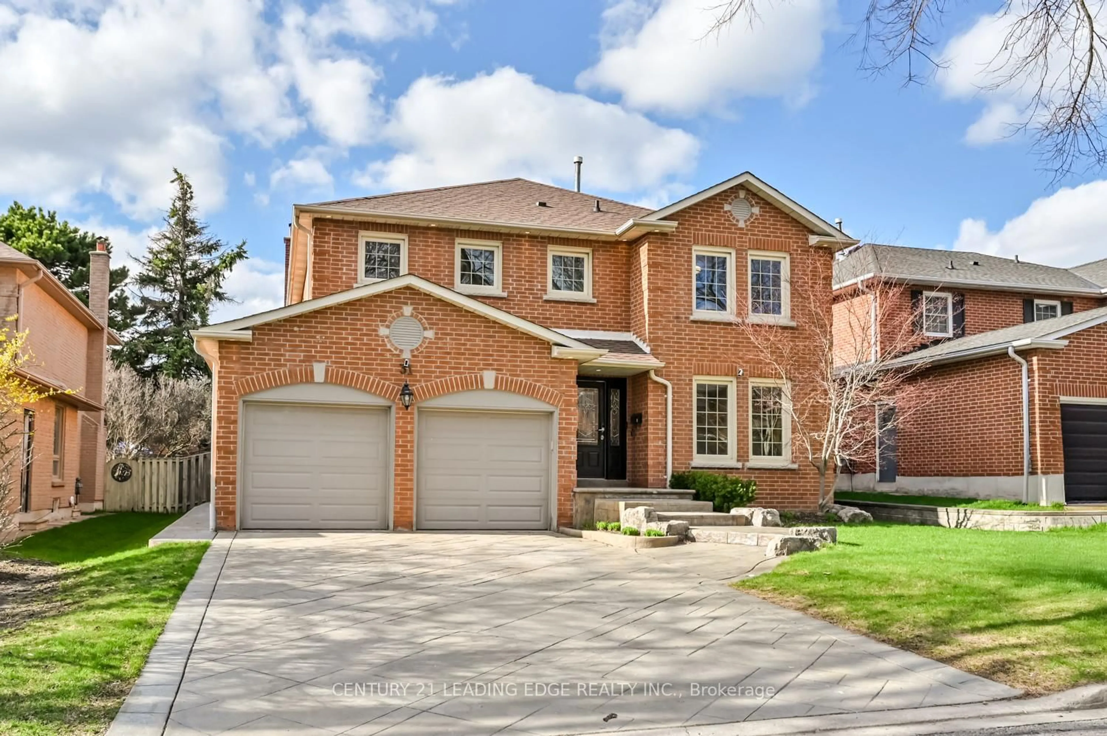 Home with brick exterior material, street for 31 Heisey Dr, Markham Ontario L3P 4P6