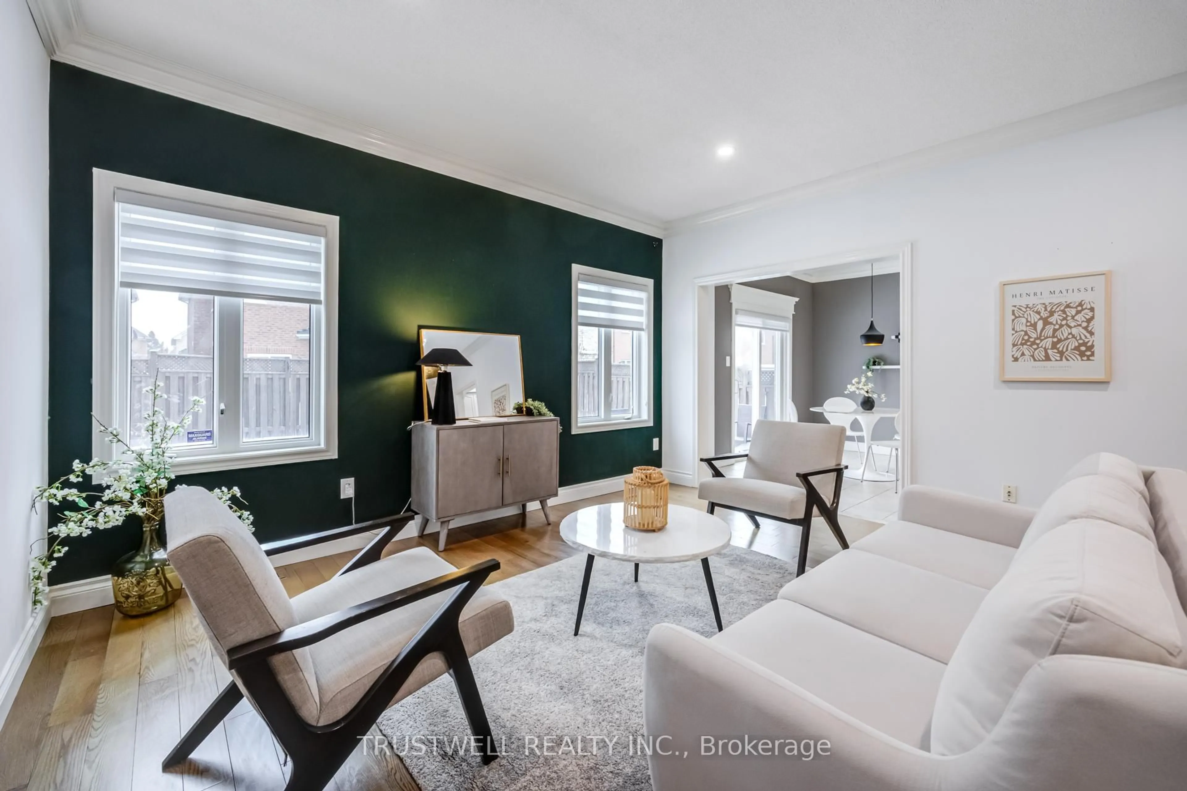 Living room with furniture, unknown for 467 Pleasant Ridge Ave, Vaughan Ontario L4J 8X2