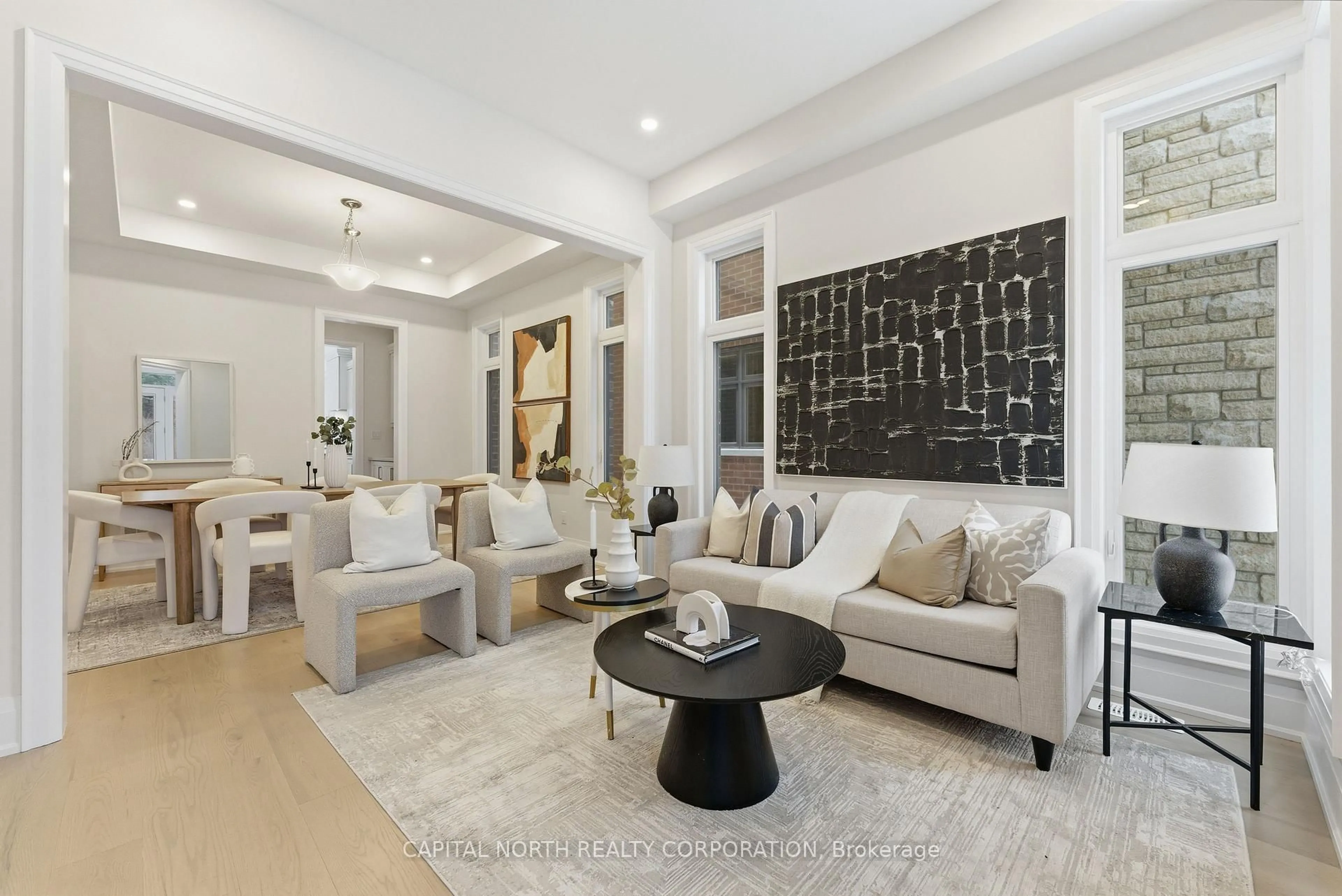 Living room with furniture, unknown for 11 Gianvito Cres, King Ontario L7B 0T2