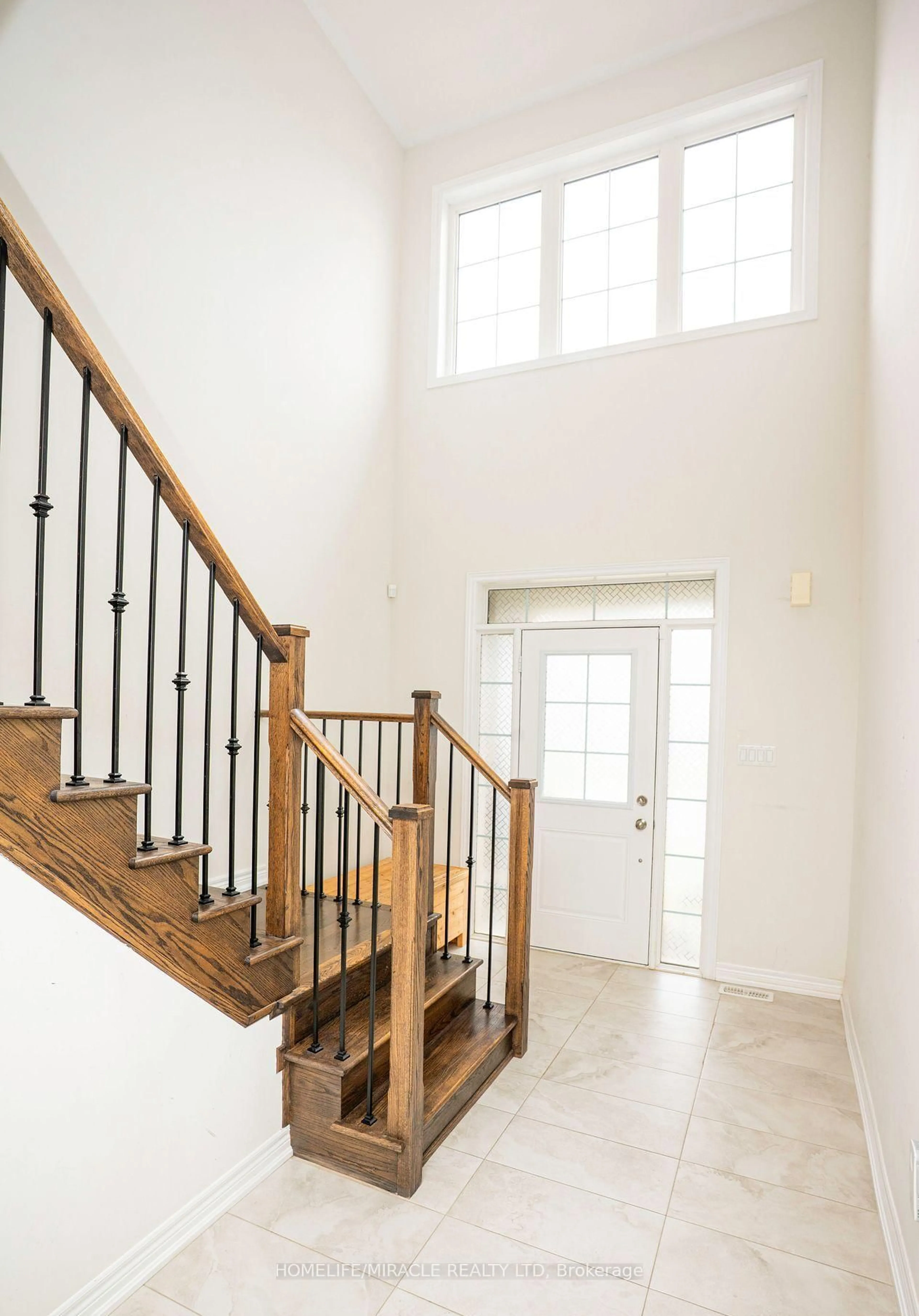 Unknown for 978 Barton Way, Innisfil Ontario L9S 0N5