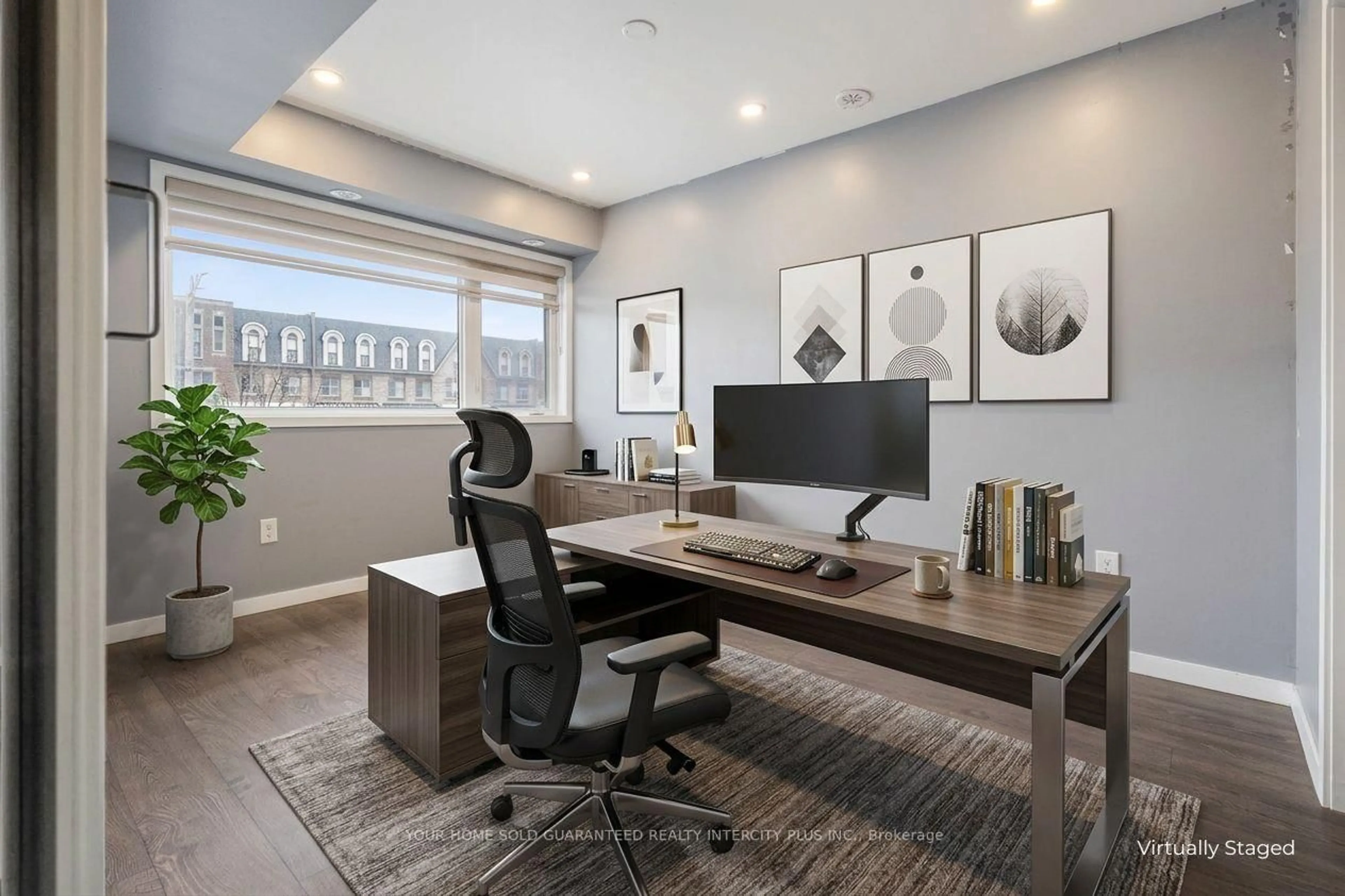 A pic of a room for 3910 Major Mackenzie Dr, Vaughan Ontario L4H 4R2