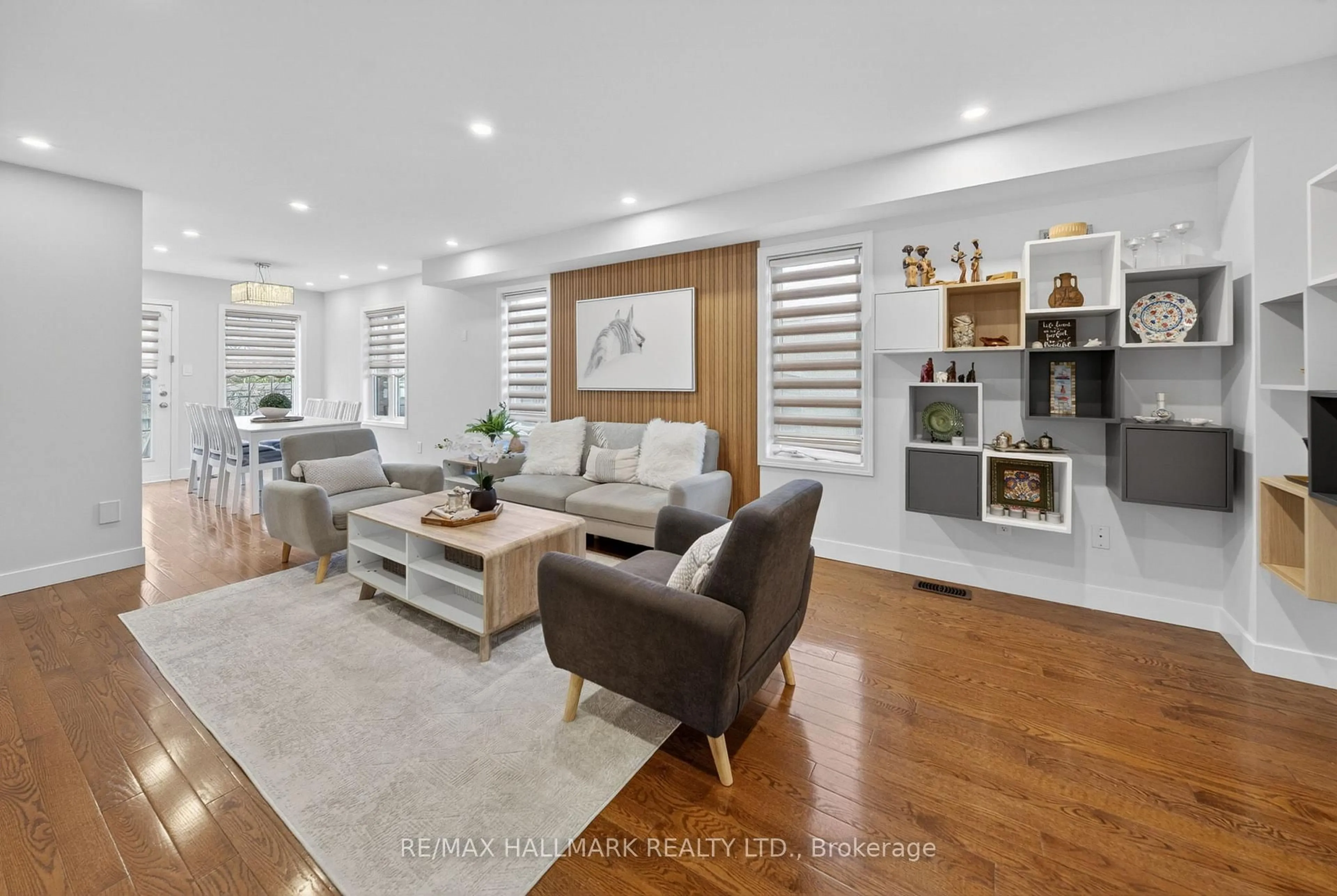 Living room with furniture, unknown for 64 Coranto Way, Vaughan Ontario L4H 3L9